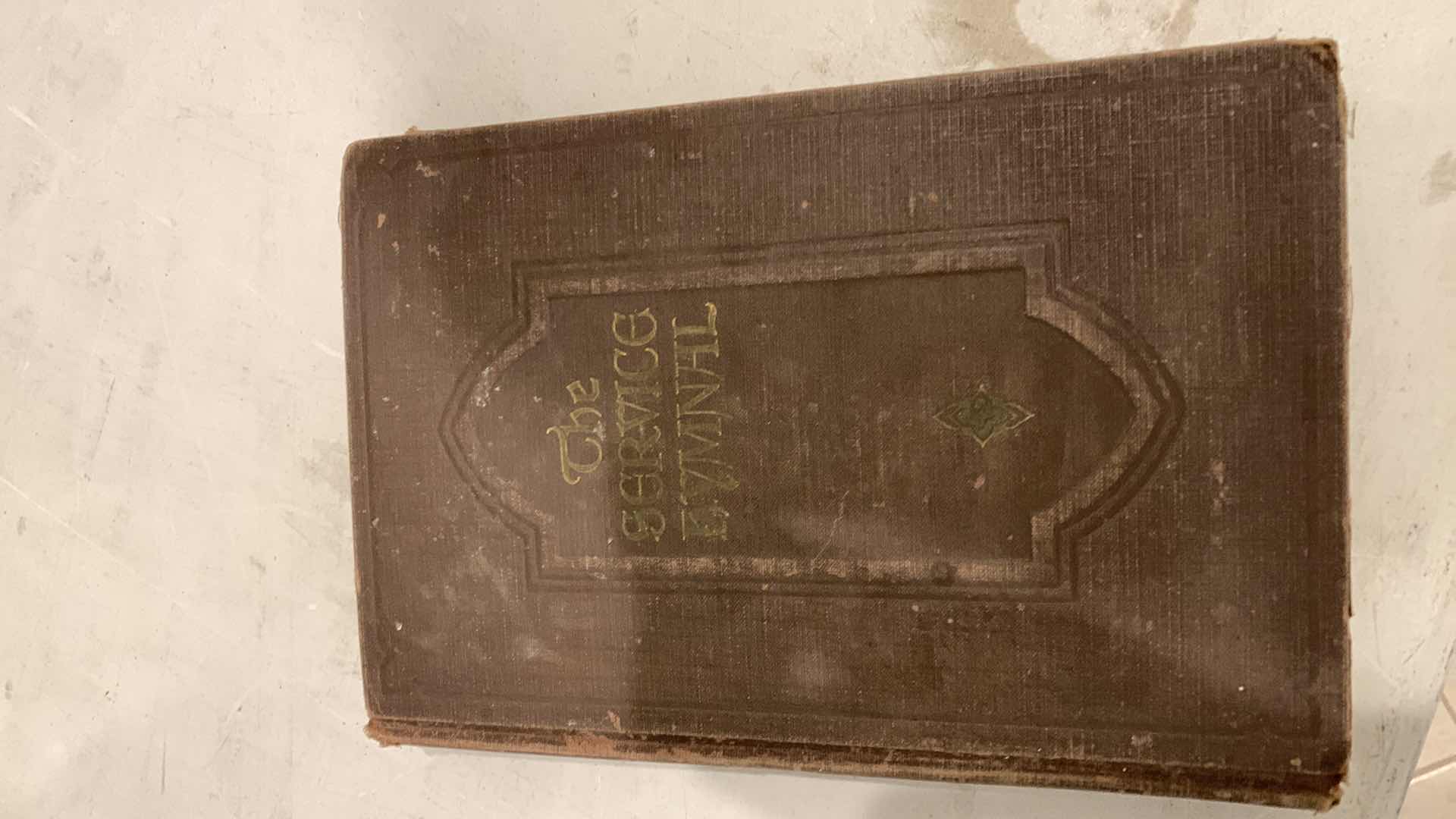 Photo 5 of METAL MUSIC STAND W VINTAGE BOOK