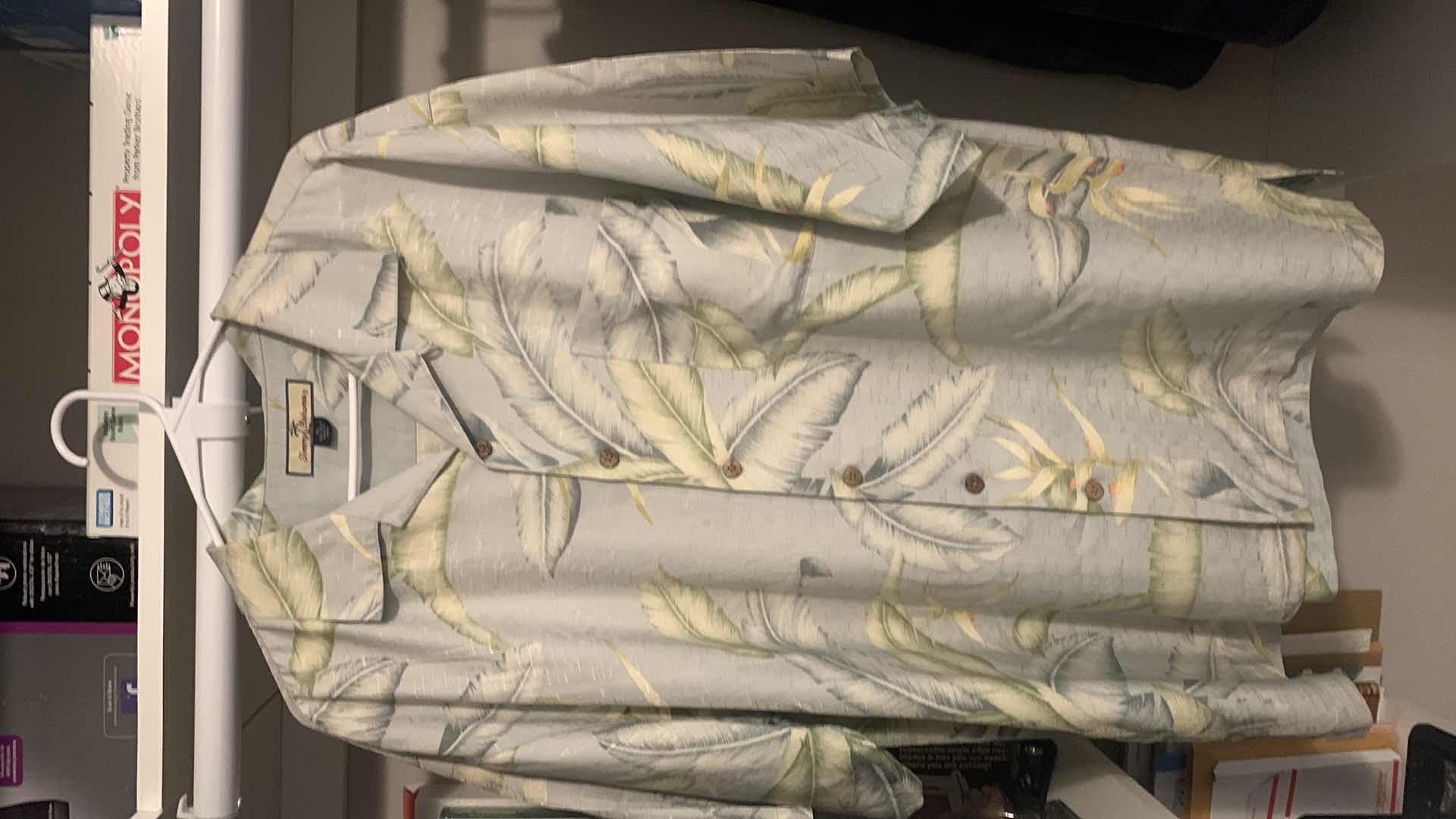 Photo 1 of MENS DESIGNER CLOTHING SIZE XL, 2 LONG SLEEVE EDDIE BAUER, TWO SHORT SLEEVE TOMMY BAHAMA