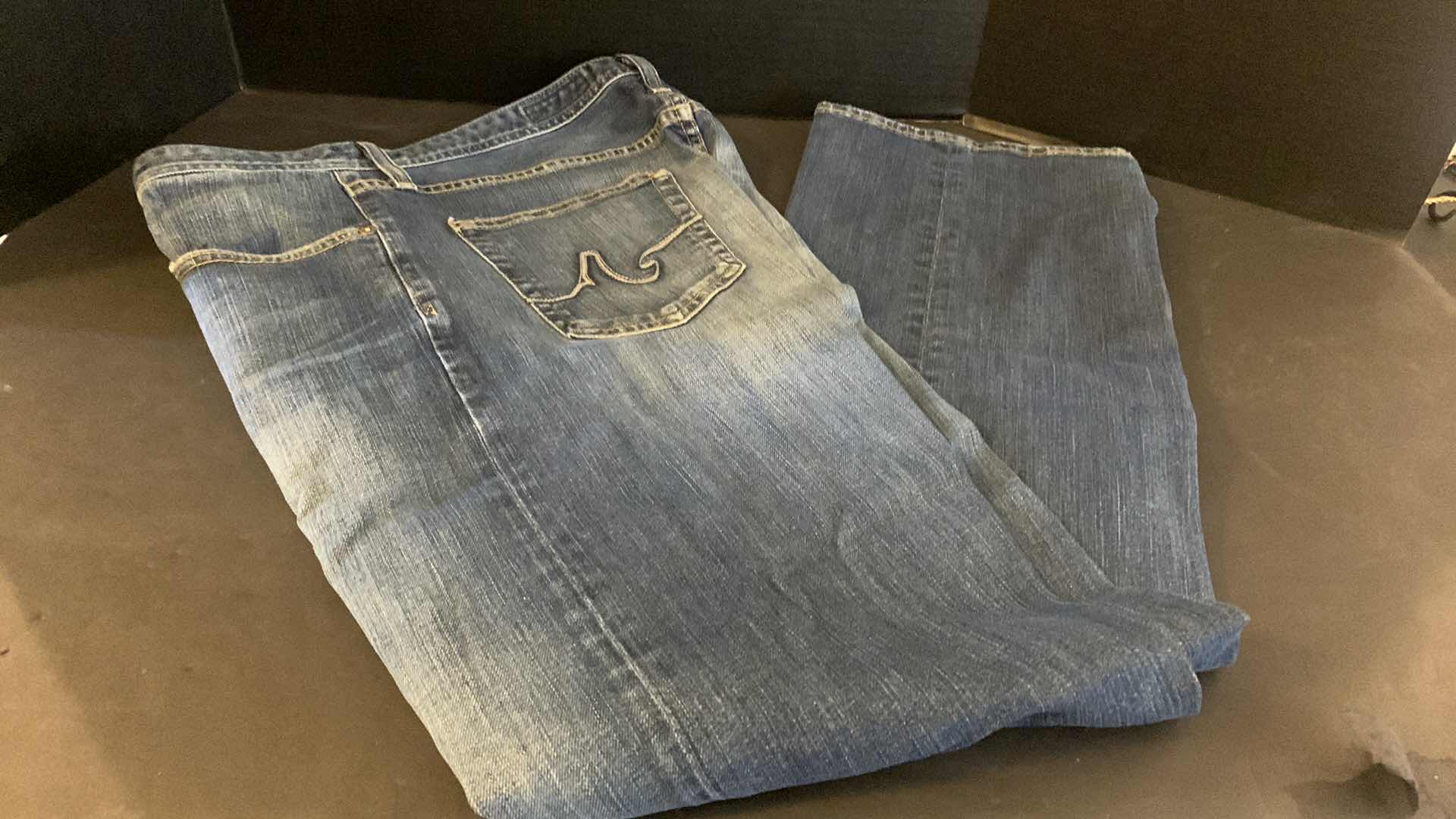 Photo 1 of MENS CLOTHING COLLECTION, SIZE XL, TOMMY BAHAMA, UNDER ARMOR AND MORE