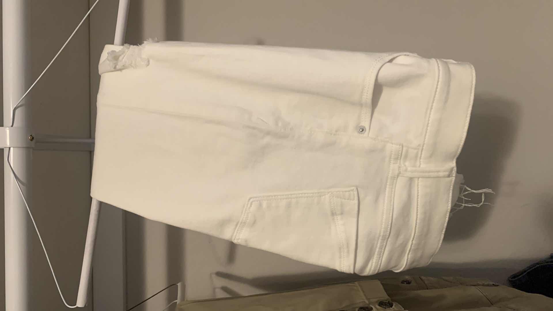 Photo 1 of TEN PAIR OF WONENS PANTS / JEANS / SLACKS, (MOSTLY SIZE 4)