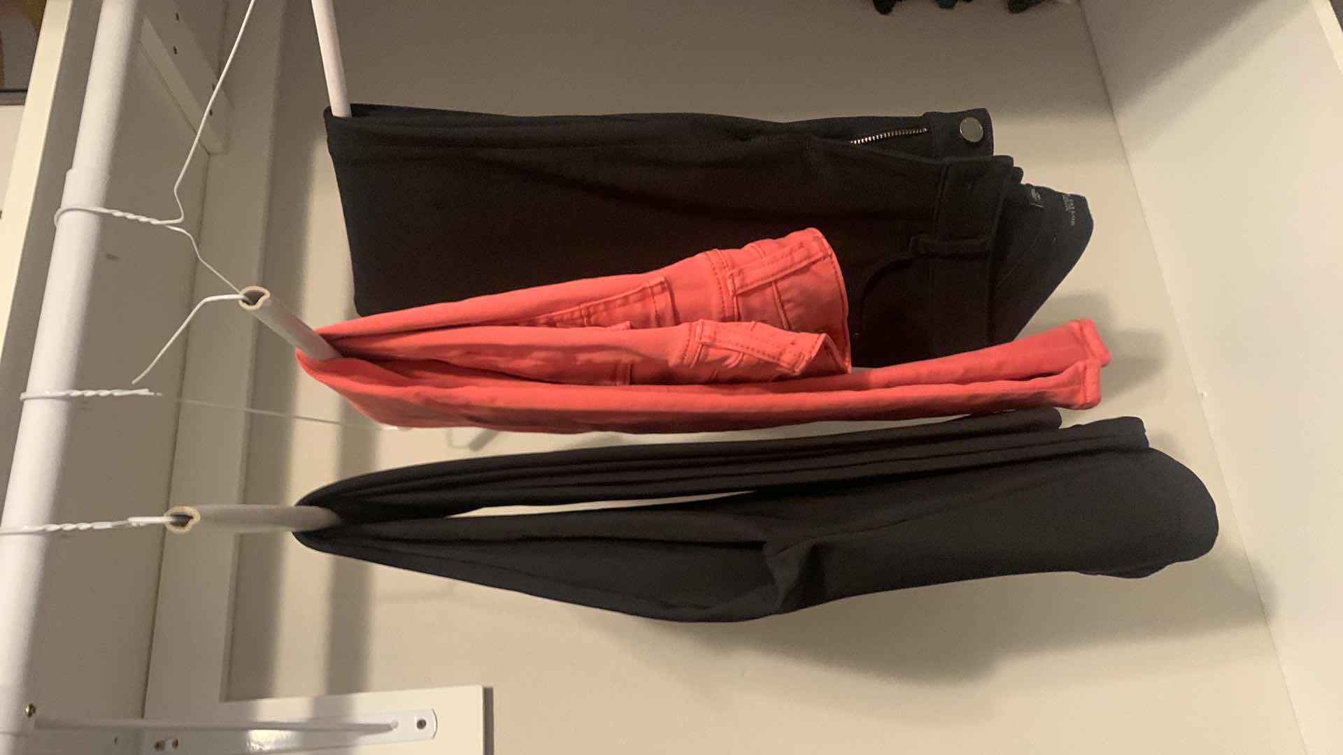 Photo 6 of 10 PIECES OF WOMENS CLOTHING (MOSTLY SMALLS AND SIZE 4)