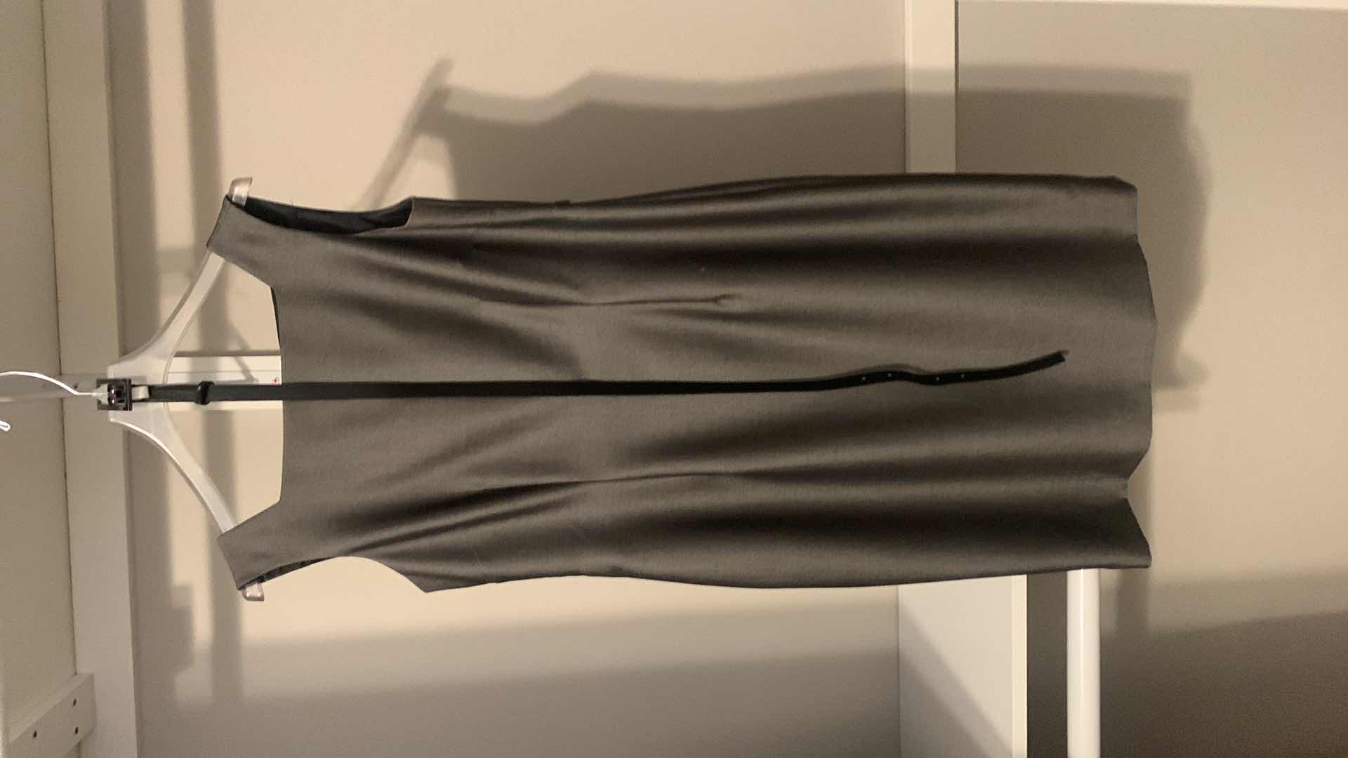 Photo 1 of WOMENS DESIGNER 3 PC CLOTHING SET, SIZE 2 P