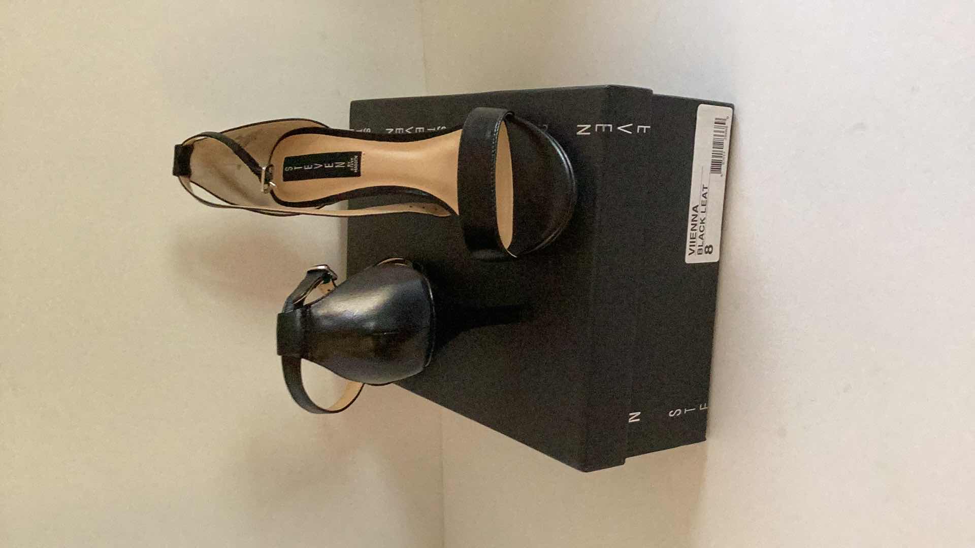 Photo 1 of LADIES STEVEN BY STEVE MADDEN STRAPPY VIIENNA SHOES SIZE 8