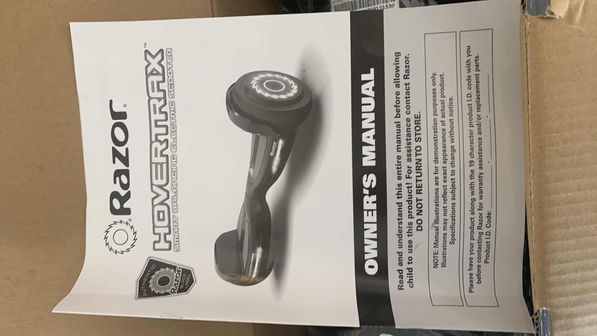 Photo 6 of RAZOR HOVERTRAX SMART BALANCING ELECTRIC SCOOTER (