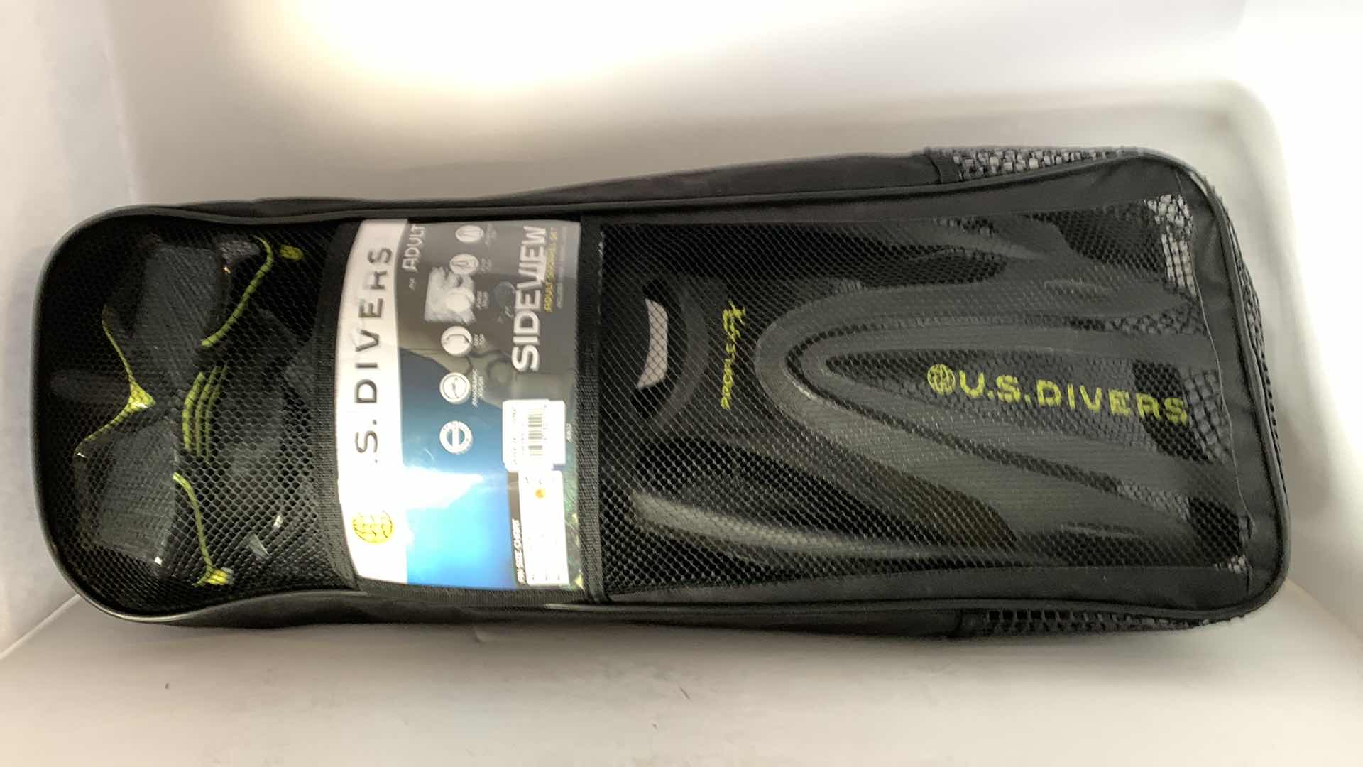 Photo 2 of US DIVERS ADULT SIDEVIEW SNORKEL SET