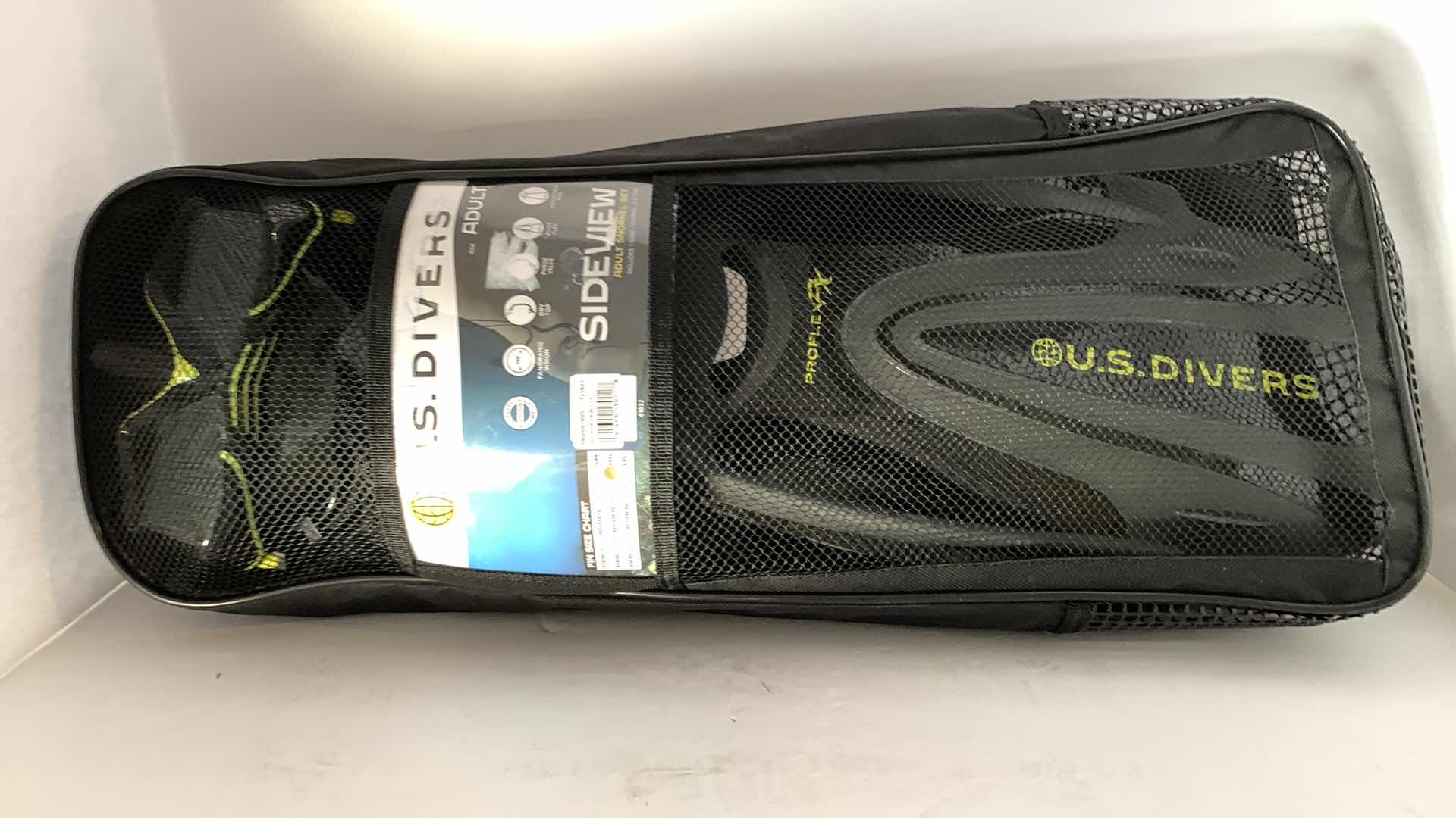 Photo 1 of US DIVERS ADULT SIDEVIEW SNORKEL SET