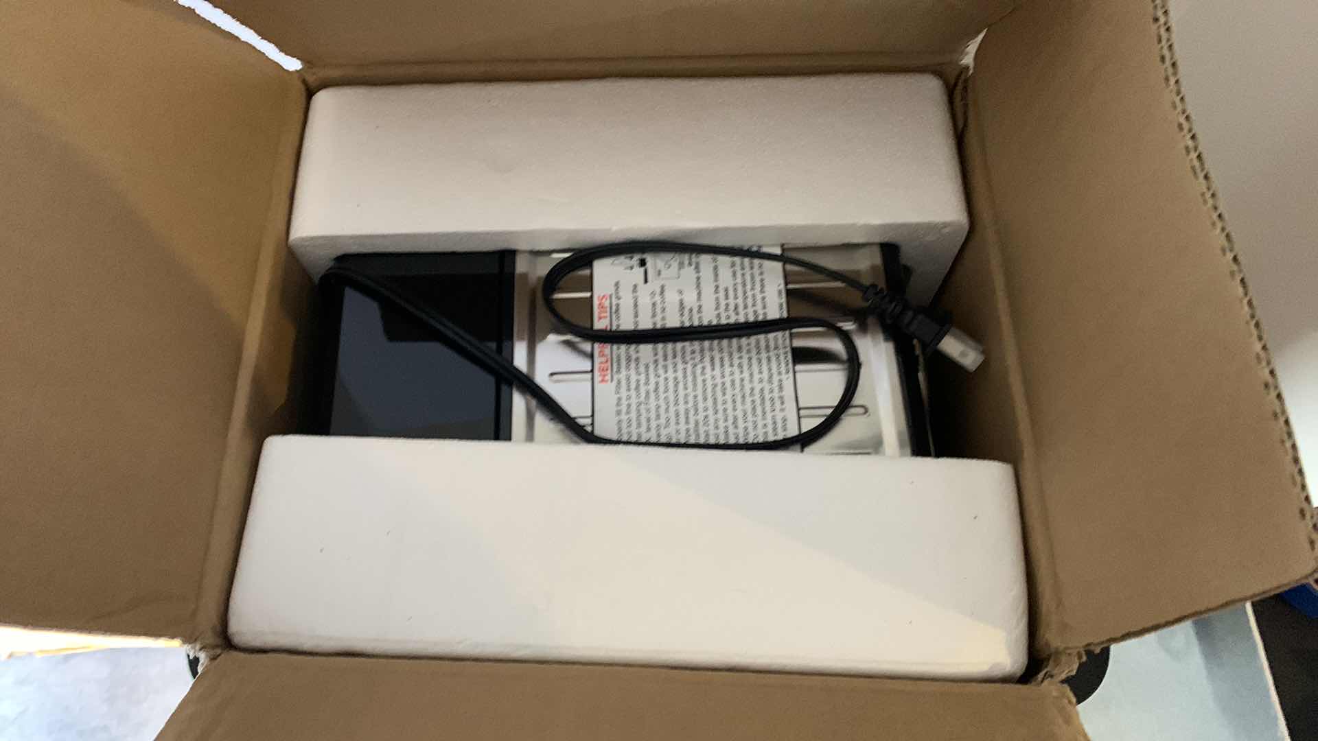 Photo 3 of GEVI COFFEE MAKER GECME403-U