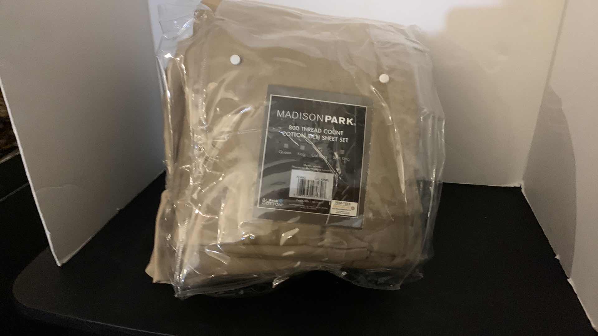 Photo 1 of MADISON PARK 800 THREAD COUNT COTTON RICH SHEET SET, CAL KING KHAKI