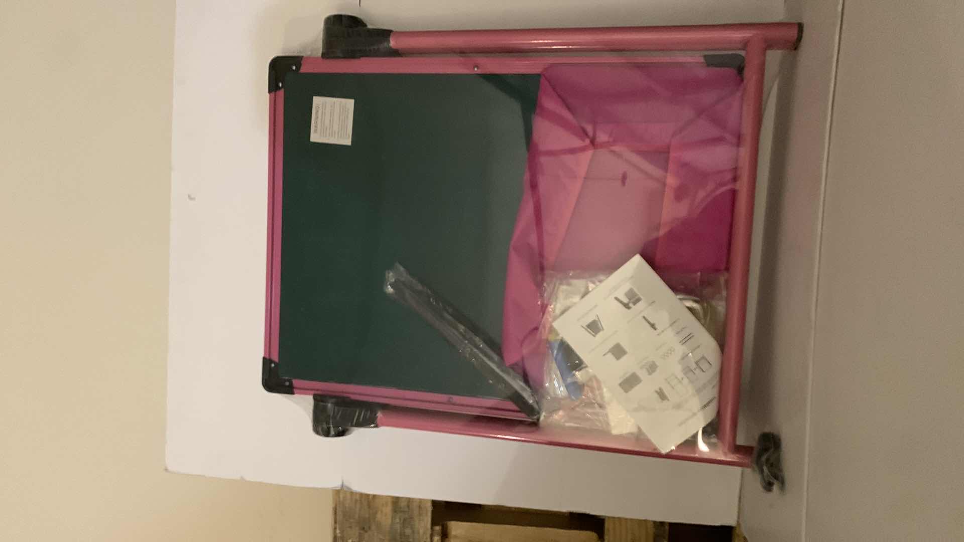 Photo 1 of JOONLY KIDS ART EASEL