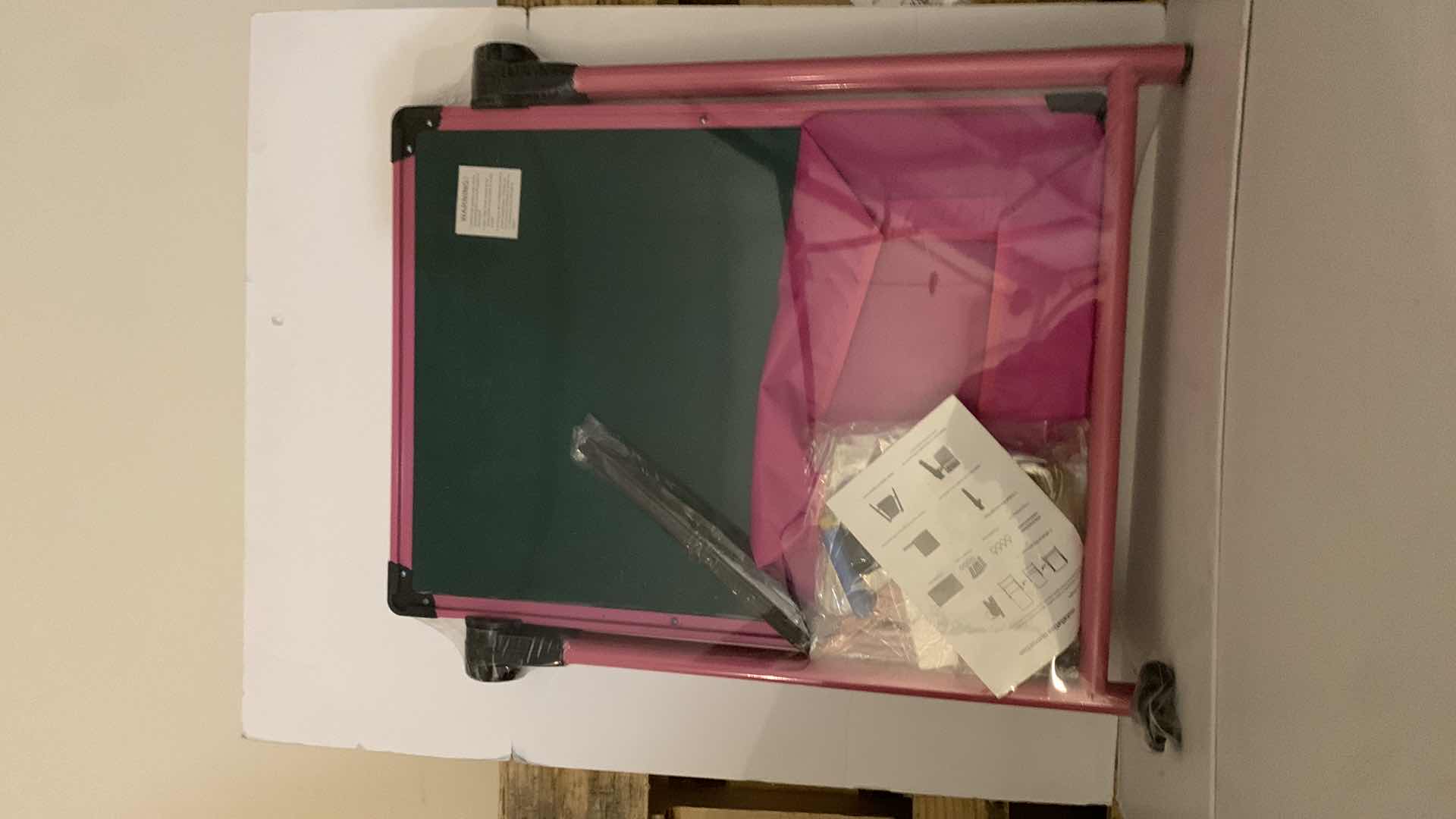 Photo 3 of JOONLY KIDS ART EASEL