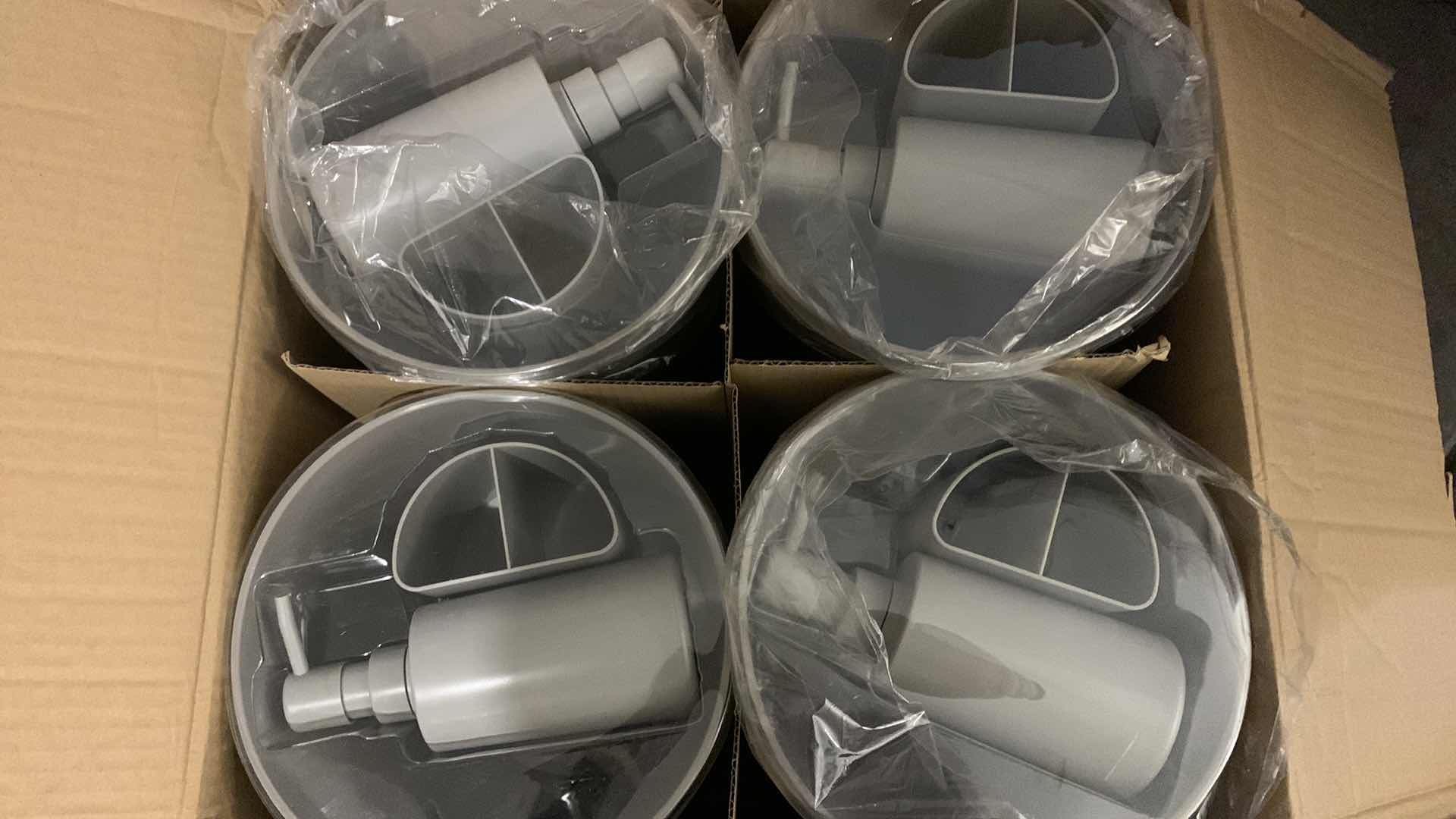 Photo 2 of BOX OF 4- ROOM ESSENTIALS 3 PIECE BATH SETS