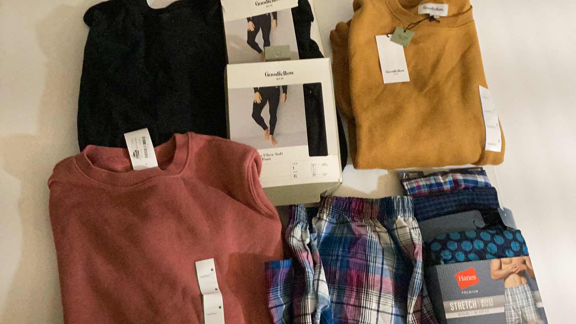 Photo 1 of 7-ASSORTED MENS CLOTHING ITEMS VARIOUS SIZES