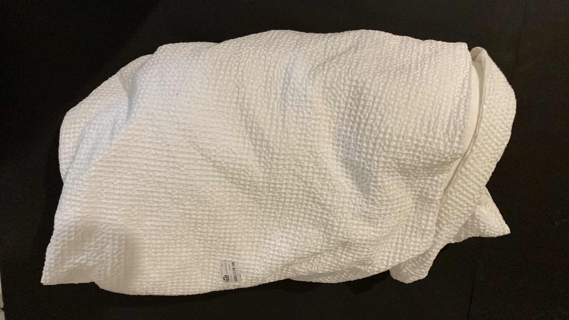 Photo 1 of OFF WHITE KING WAFFLE WASH DUVET