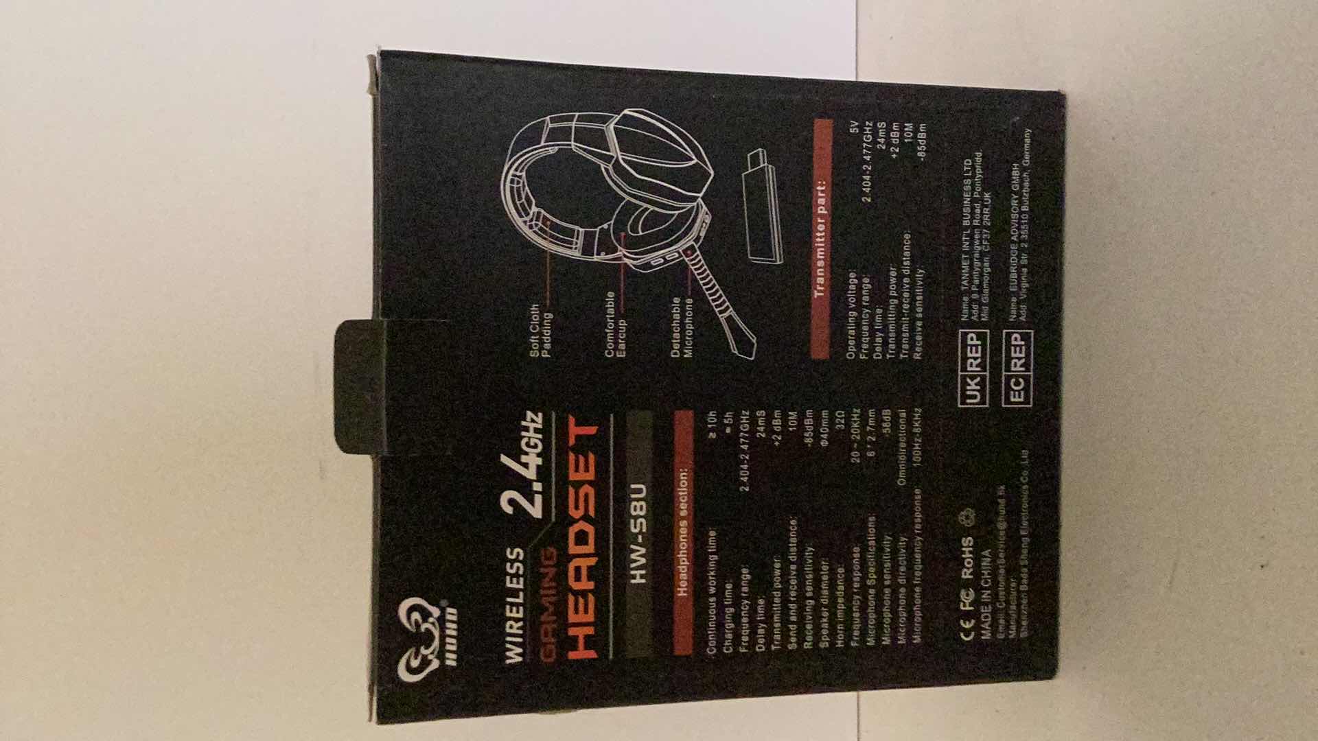 Photo 1 of NEW IN BOX HUHD 2.4GHZ WIRELESS GAMING 7.1 HEADSET