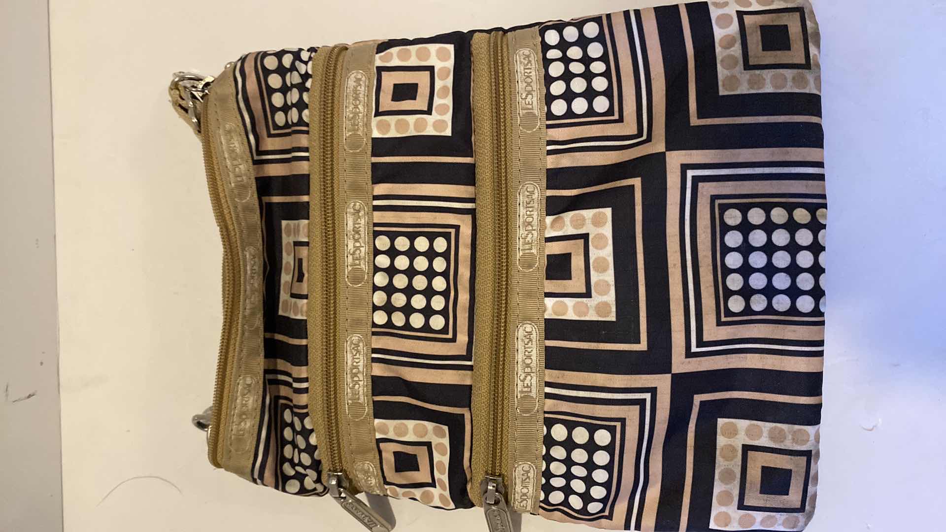 Photo 1 of 3-LESPORTSAC SMALL CROSSBODY LADIES BAGS