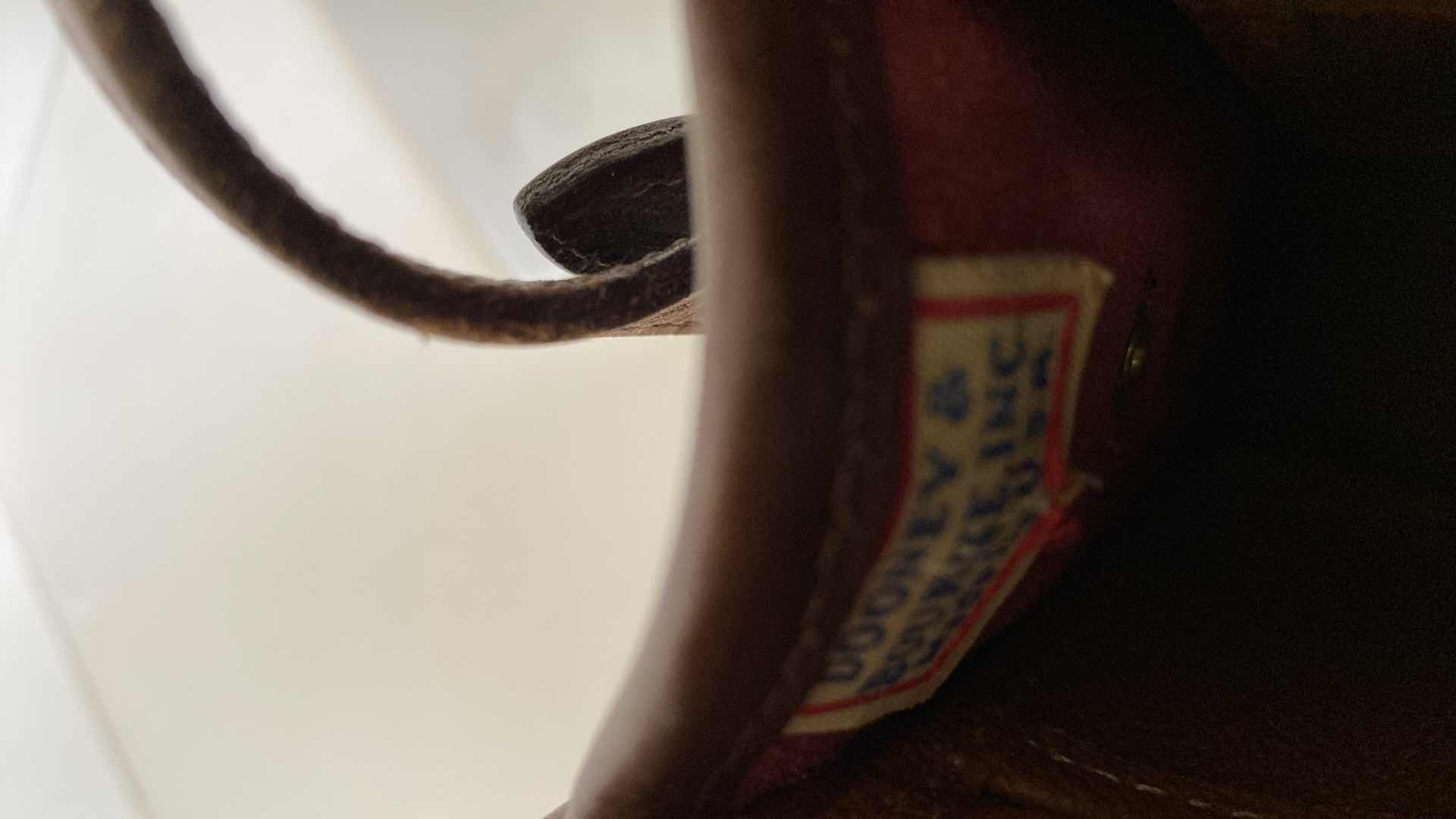 Photo 1 of DOONEY & BOURKE CROSSBODY BAG 9.5“ X H7”