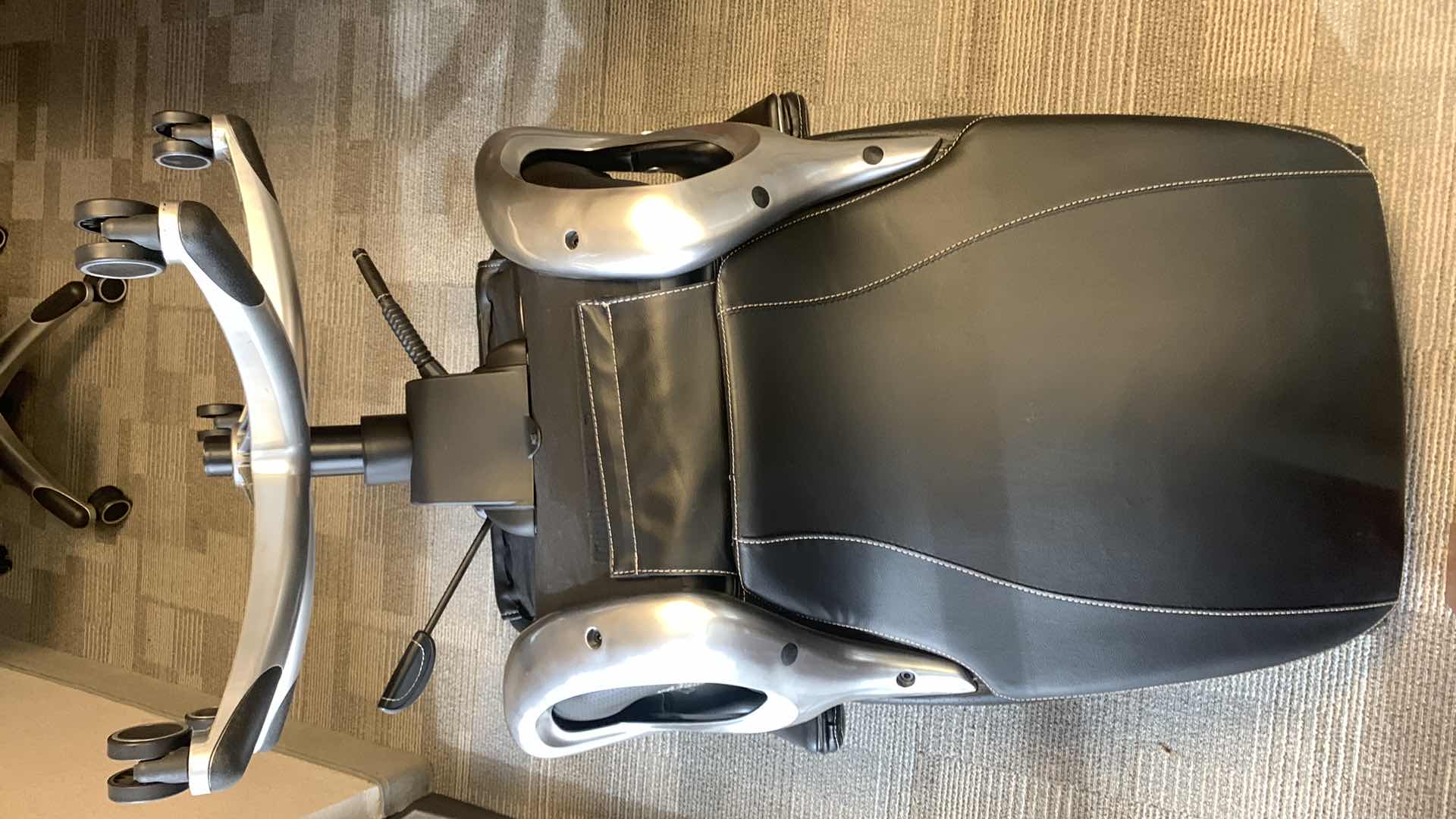 Photo 4 of TRUE INNOVATIONS BLACK BONDED LEATHER ADJUSTABLE ROTATING EXECUTIVE OFFICE CHAIR w WHEELS