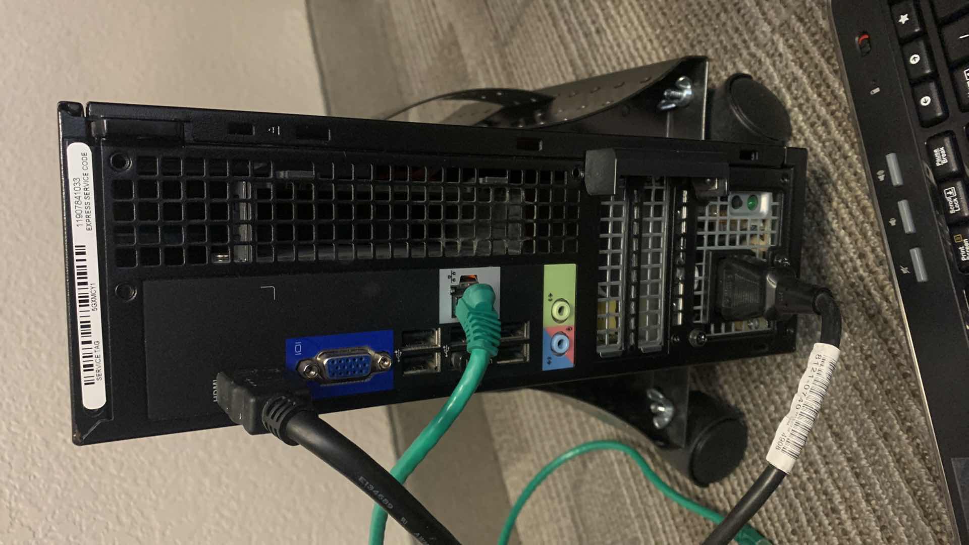 Photo 4 of DELL OPTIFLEX 3010 w INTEL DVD RW DISC, LOGITECH KEYBOARD AND MOUSE