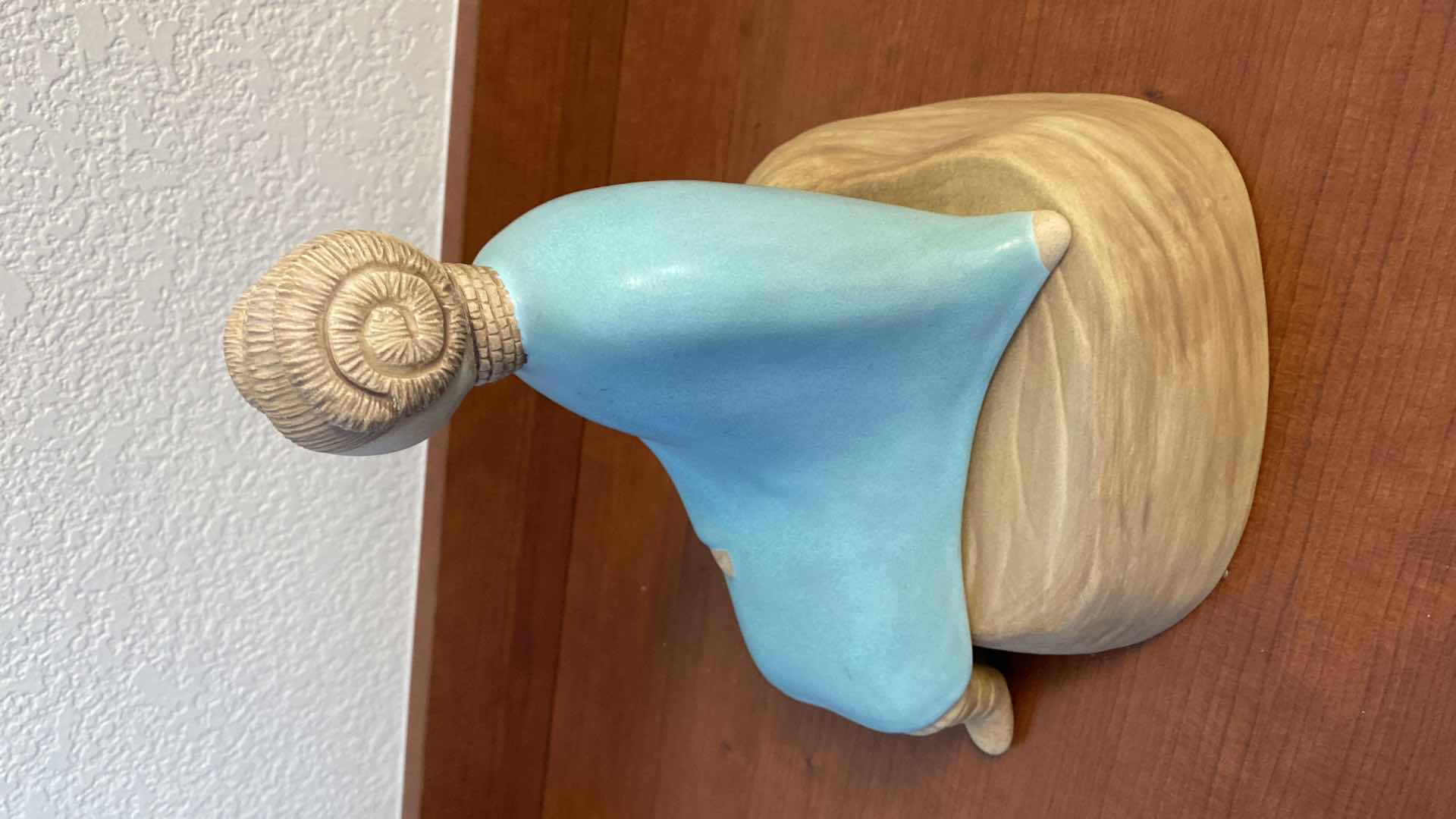 Photo 1 of VINTAGE 1989 NATIVE AMERICAN JACK BLACK NAVAJO POTTERY 2 PIECE SET  LARGEST 10” X H8”