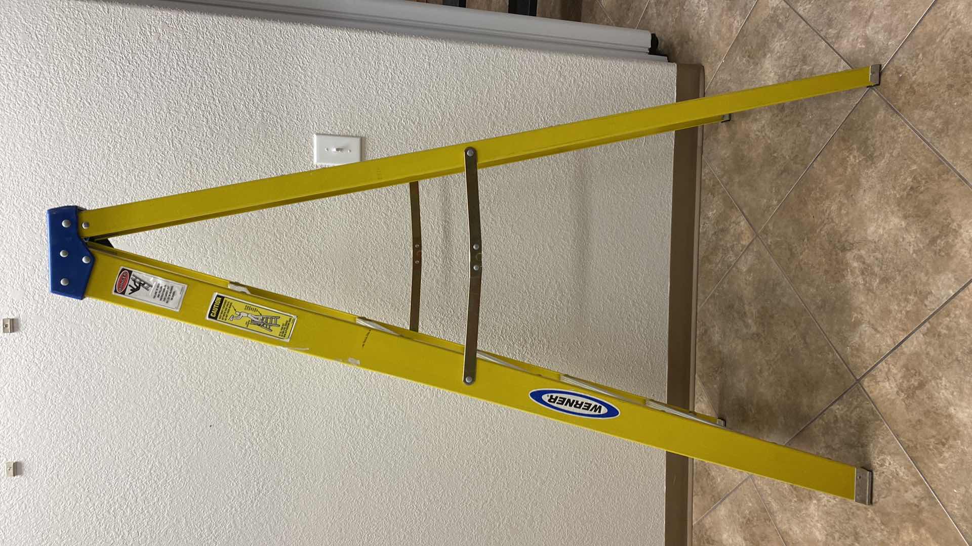 Photo 1 of WERNER LADDER H6’