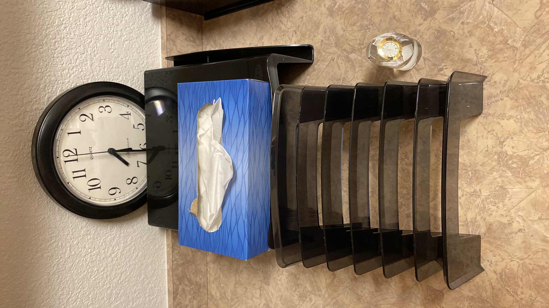 Photo 1 of 9 ASSORTED OFFICE ITEMS