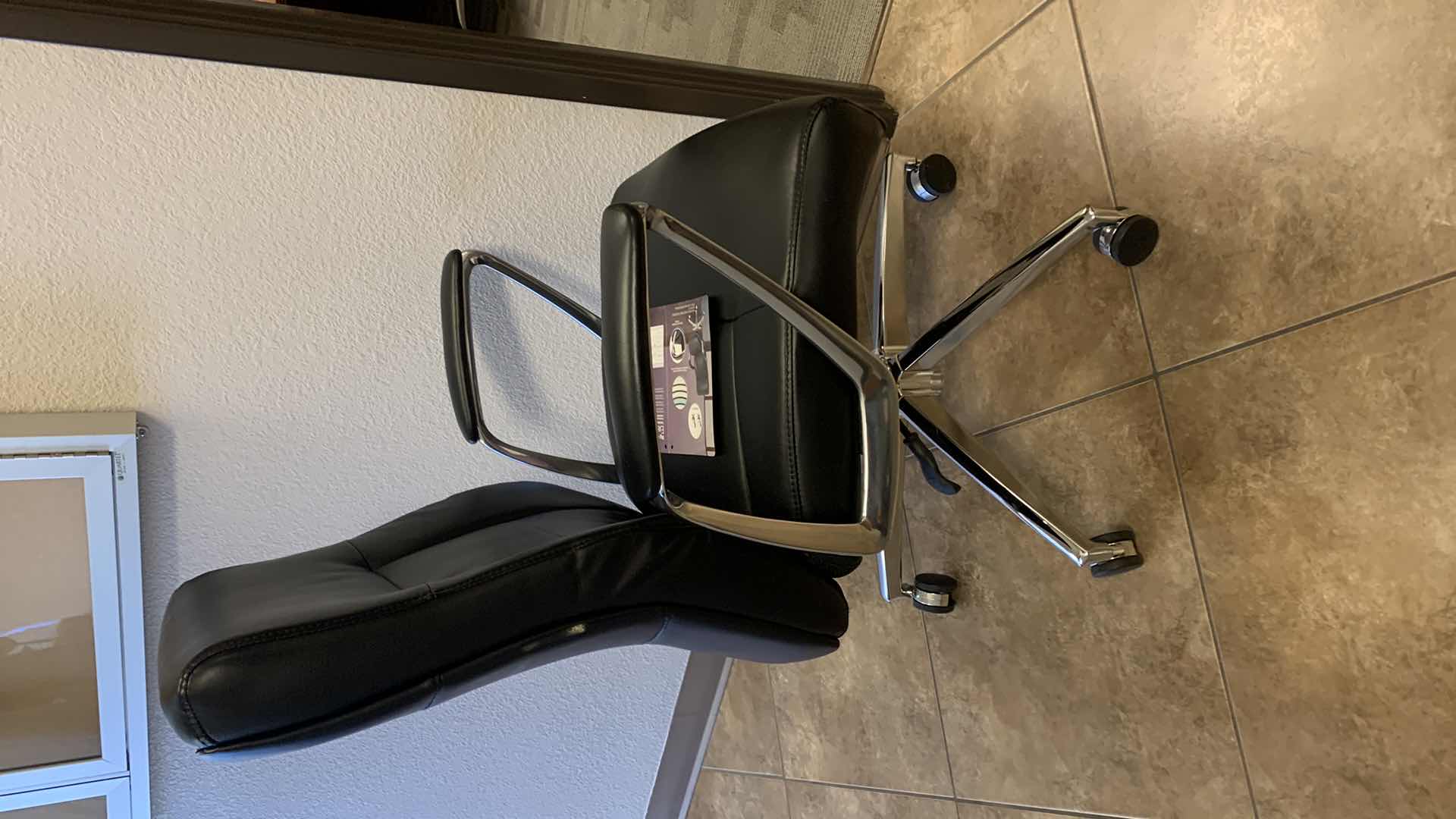 Photo 1 of SERTA BIG AND TALL EXECUTIVE CHAIR ICOMFORT SLATE