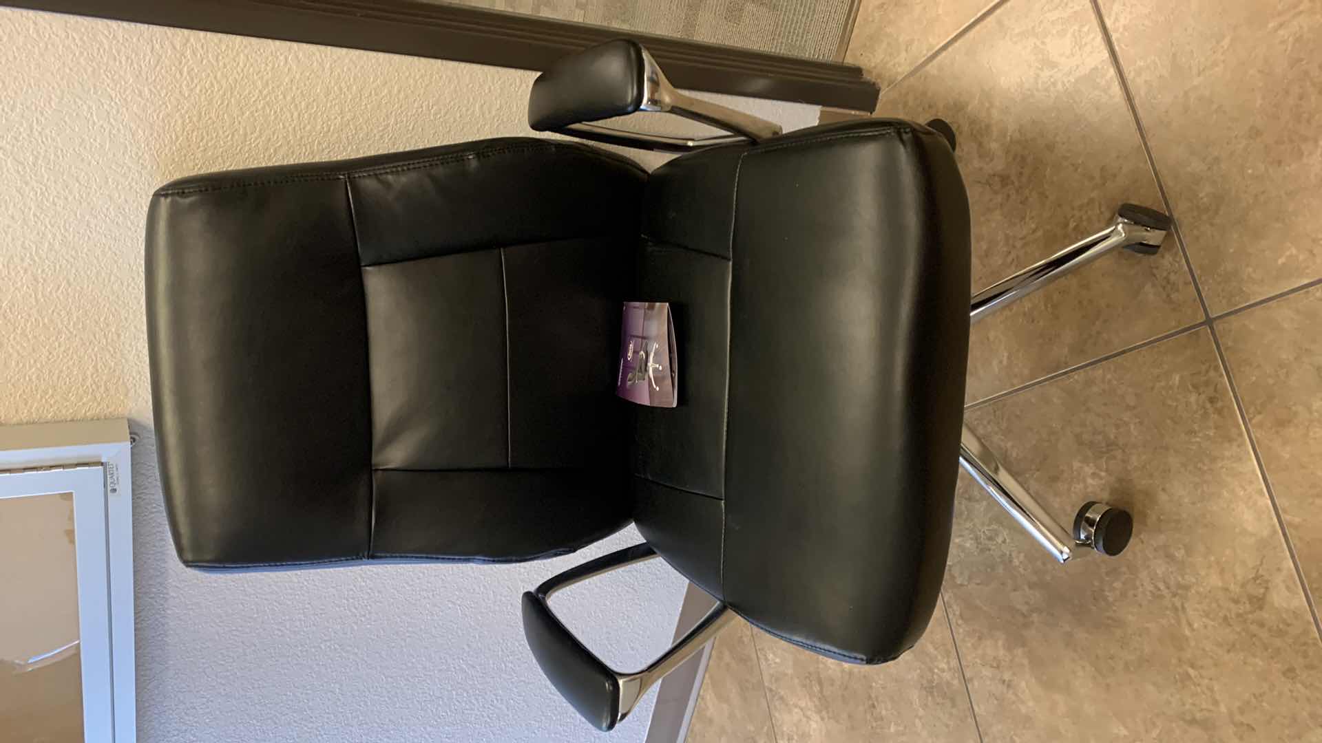 Photo 1 of SERTA BIG AND TALL EXECUTIVE CHAIR ICOMFORT SLATE