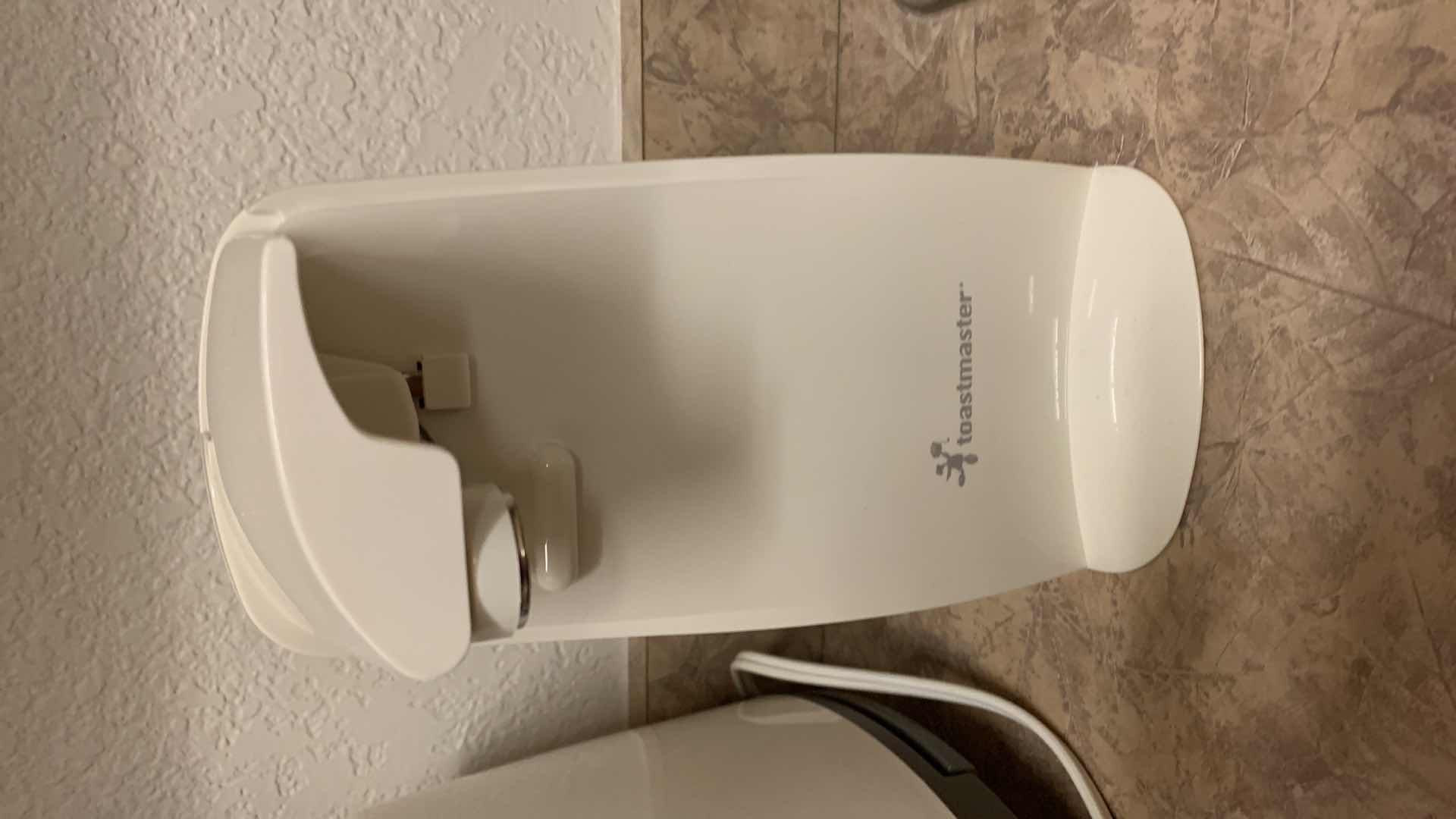 Photo 5 of KITCHEN ACCESSORIES AND IRON