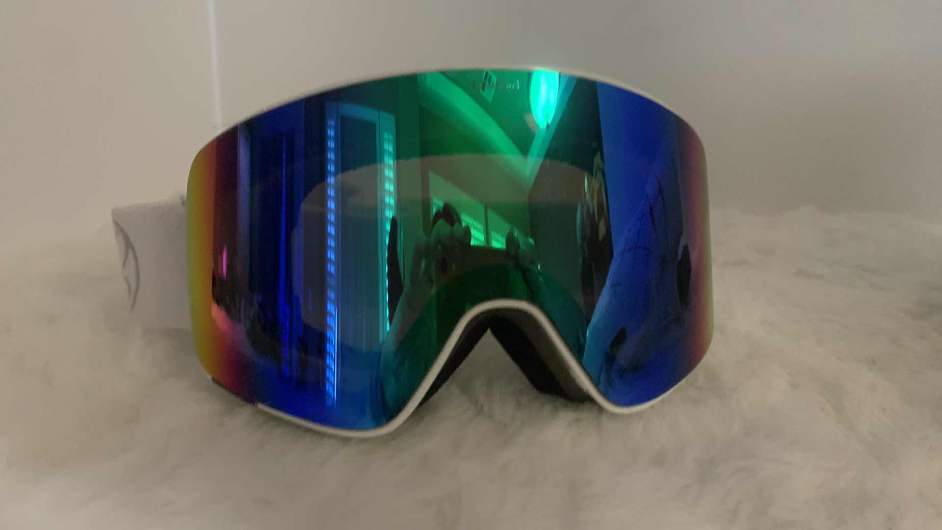 Photo 1 of NEW SNOW GOGGLES AND GLOVES (M-L)