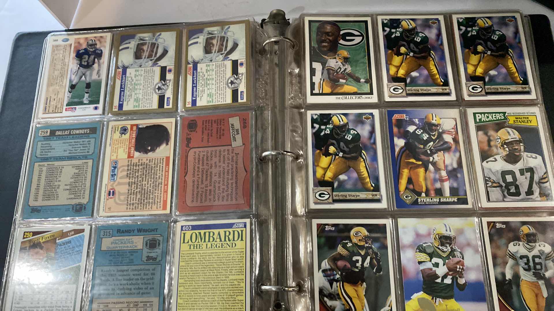 Photo 4 of 2-BINDERS FOOTBALL AND BASKETBALL CARDS