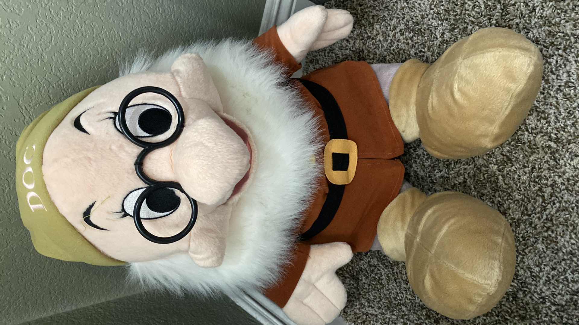 Photo 1 of DISNEY 7 DWARFS H25” EACH