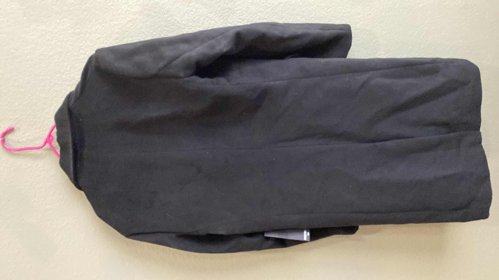 Photo 3 of NEW WITH TAG FOREVER 21 MENS JACKET SIZE M