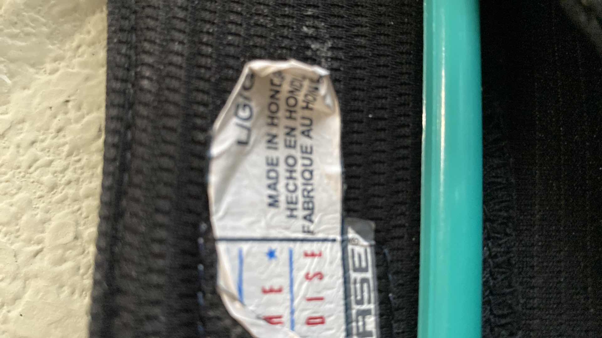 Photo 1 of MENS BASEBALL JERSEY CINCINNATI GRIFFEY #30 SIZE LARGE