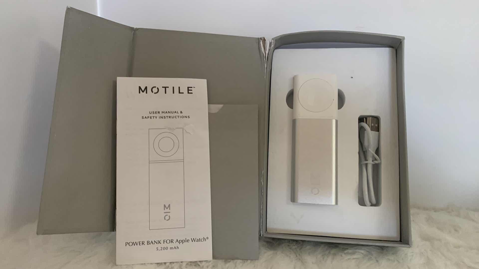 Photo 1 of NEW APPLE ACCESSORIES, POWER BANK FOR APPLE WATCH AND CHARGE STATION