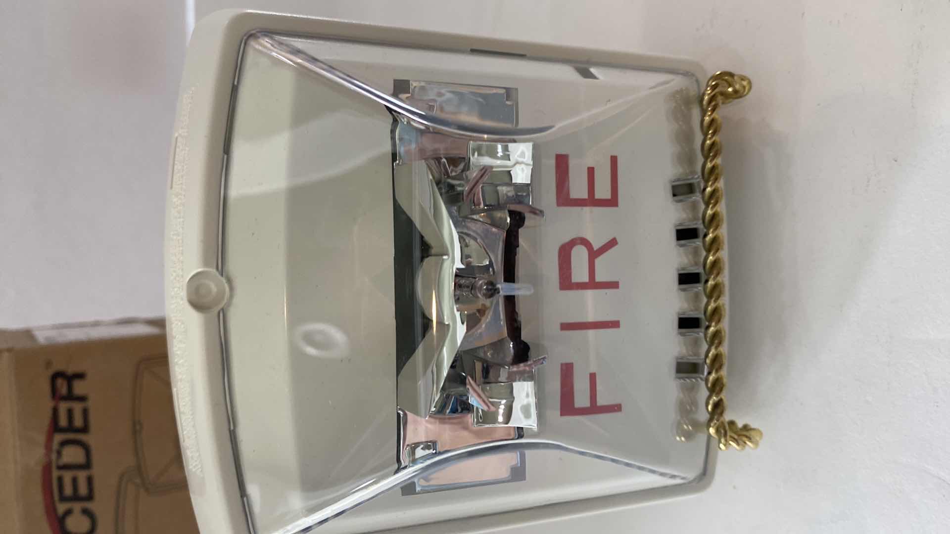 Photo 1 of NEW IN BOX EATIN HSW WHEELOCK EXCEDER WALL MOUNT WHITE HORN STROBE SUG. RETAIL $99.99