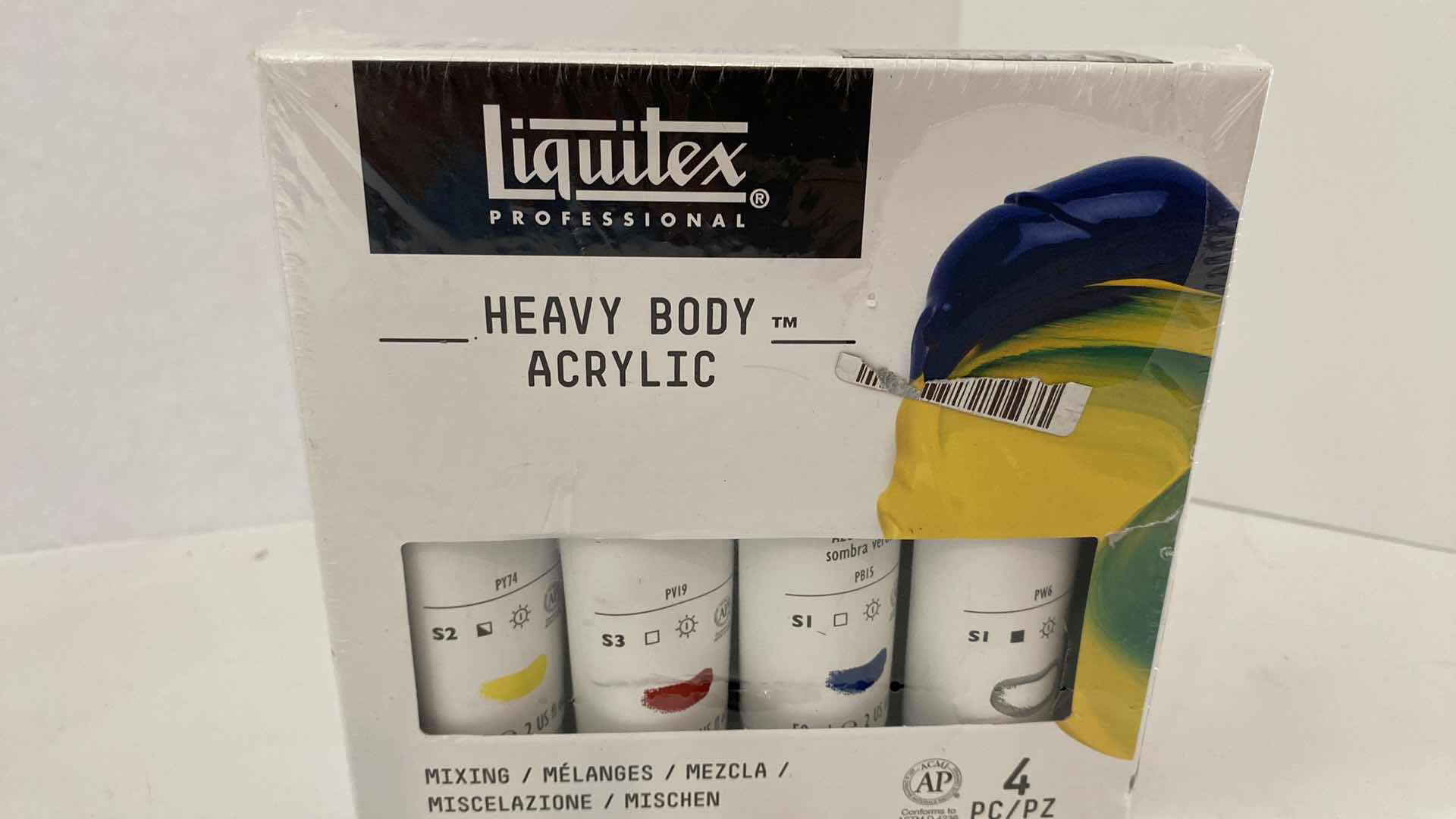 Photo 1 of GOLDWORLD BEARD KIT & BODY PAINT