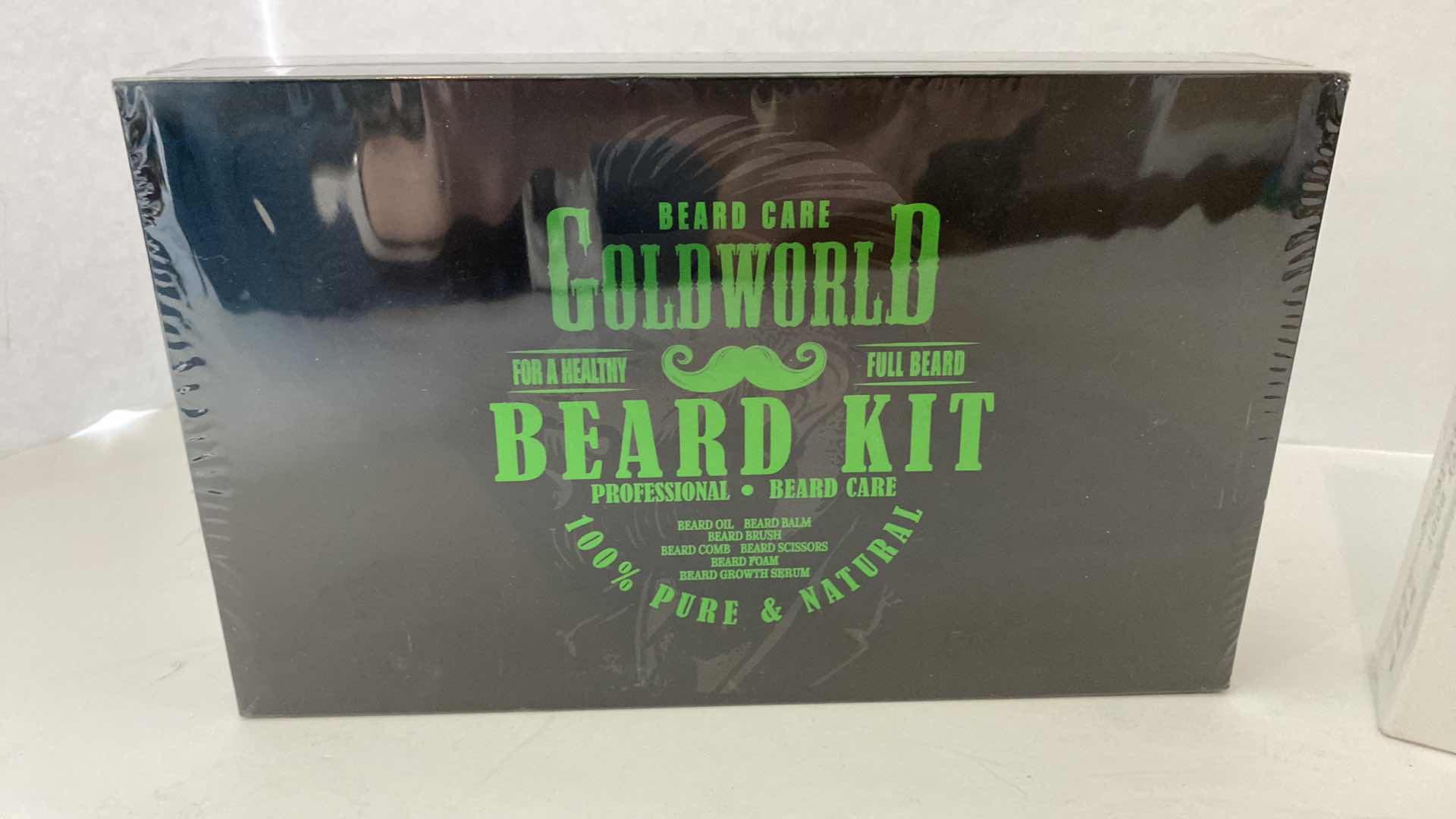 Photo 1 of GOLDWORLD BEARD KIT & BODY PAINT