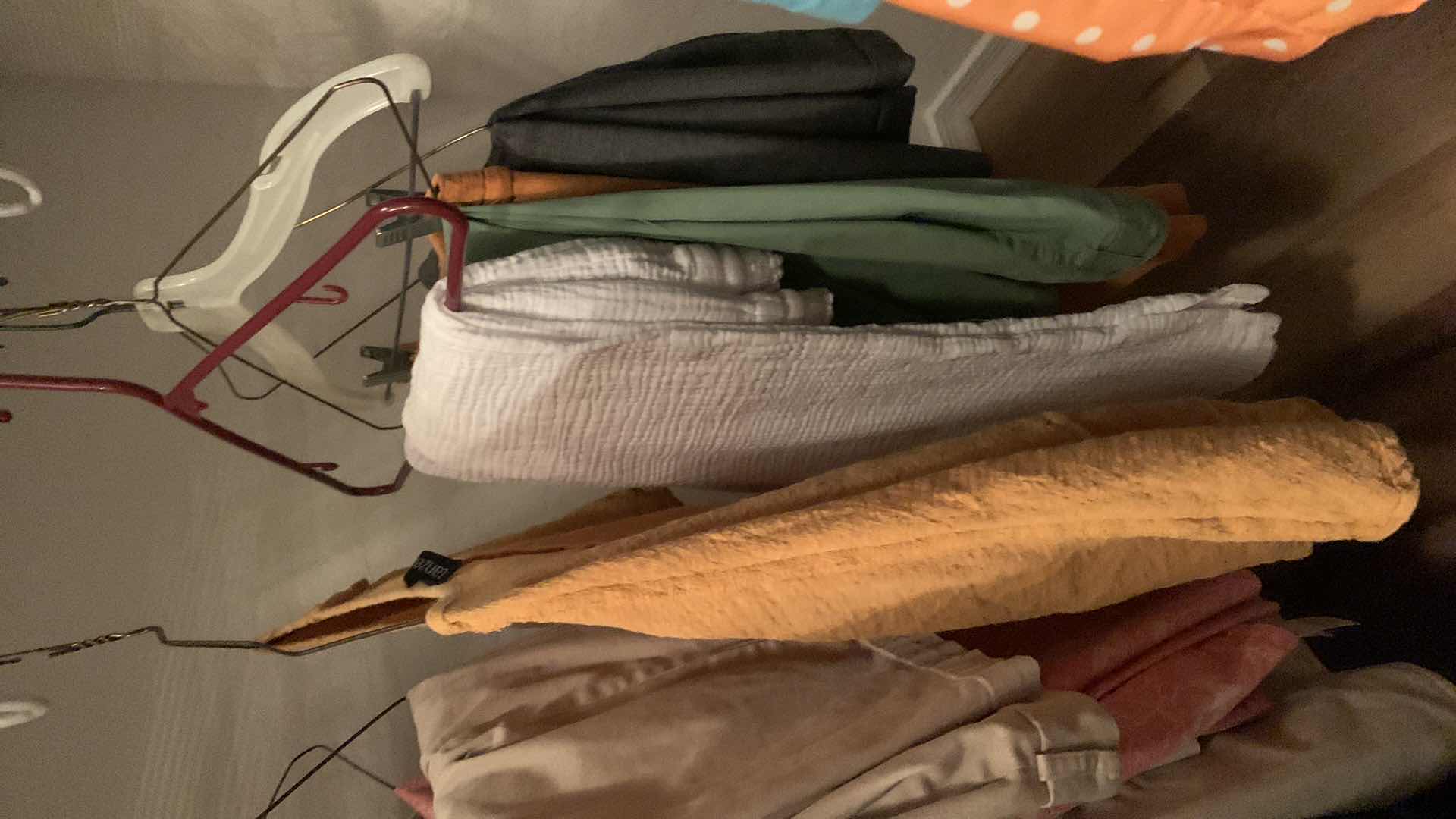 Photo 8 of HALF A RACK OF WOMENS CLOTHING MOSTLY L XL