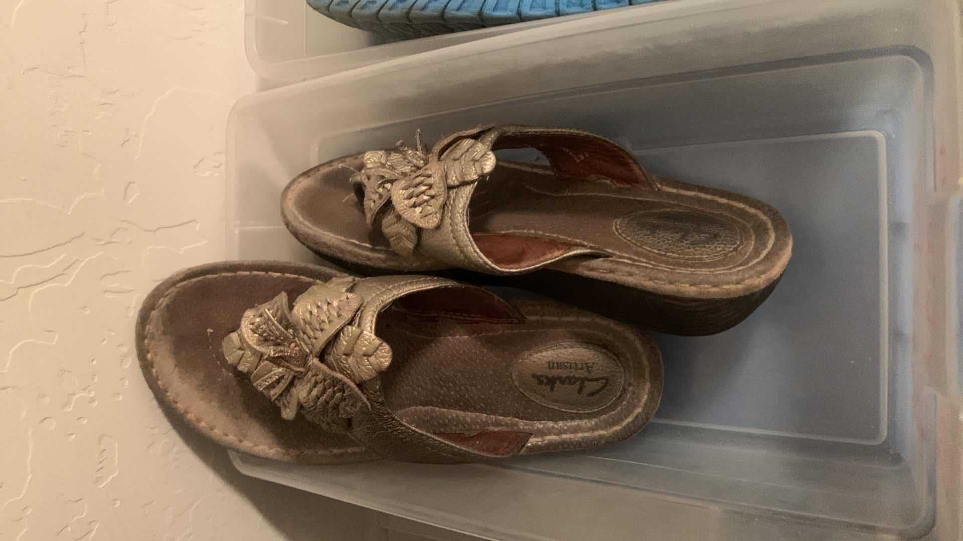 Photo 1 of 5 PAIRS WOMENS SHOES IN TOTES SIZE 8.5