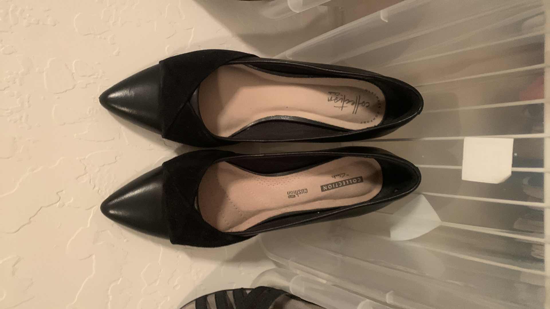 Photo 1 of 5 PAIRS WOMENS SHOES IN TOTES SIZE 8.5