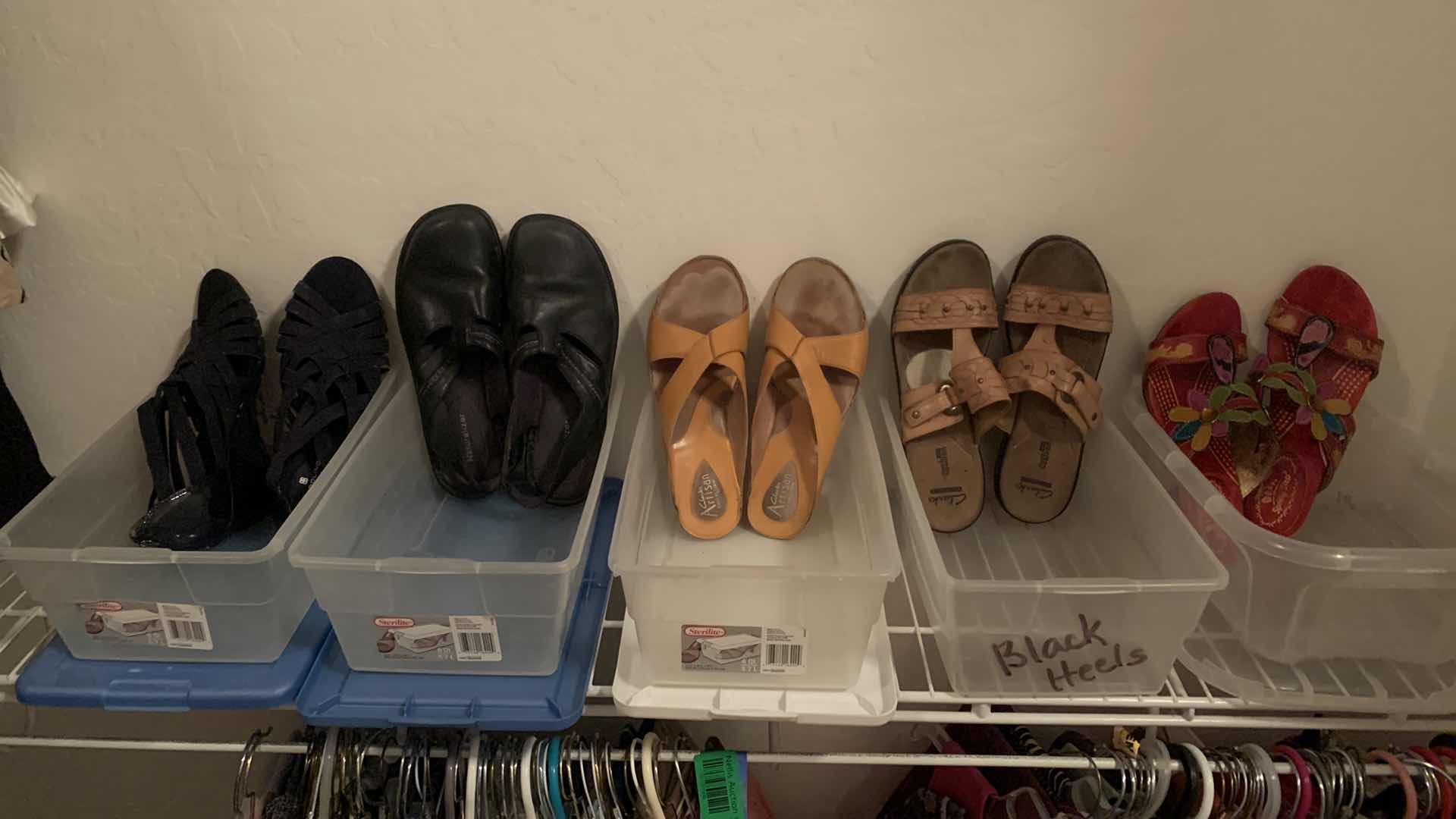 Photo 1 of 5 PAIRS WOMENS SHOES IN TOTES SIZE 8.5