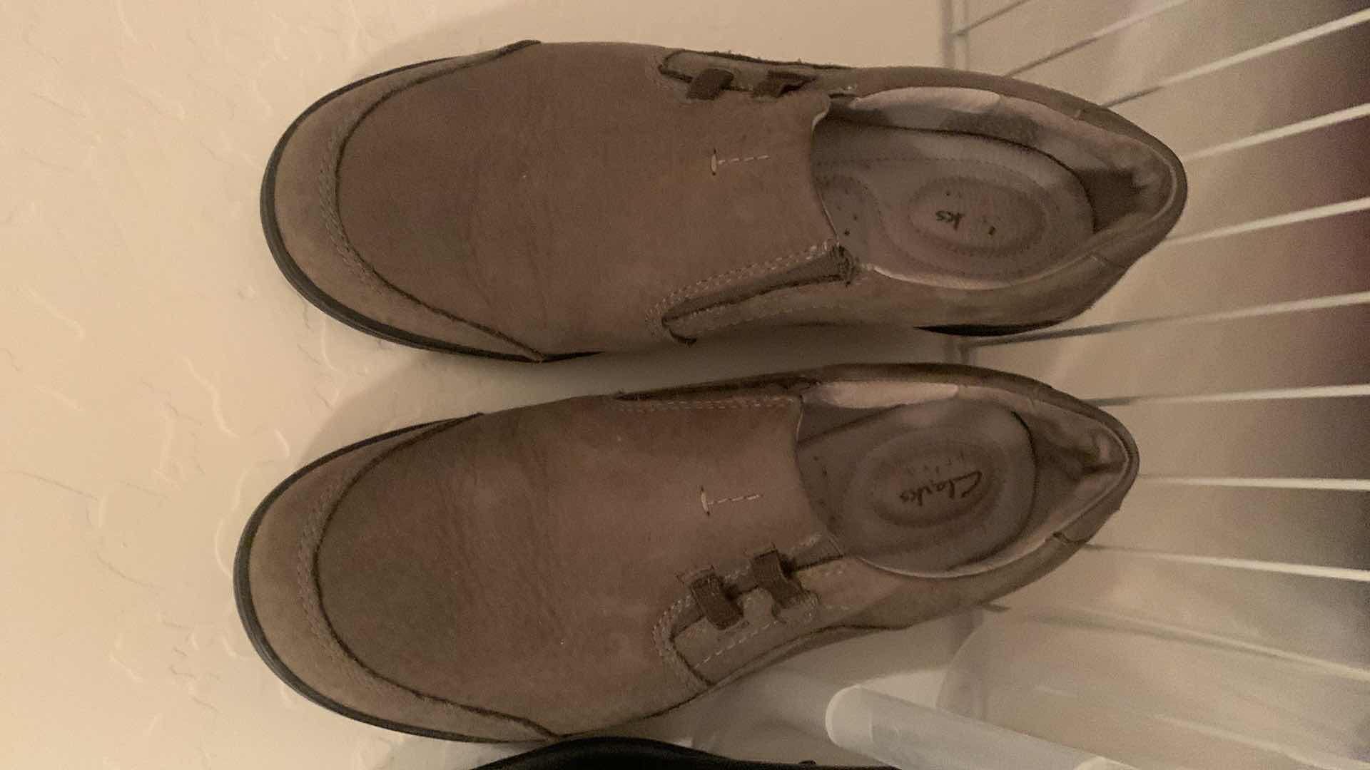 Photo 1 of 5 PAIRS WOMENS SHOES SIZE 8.5