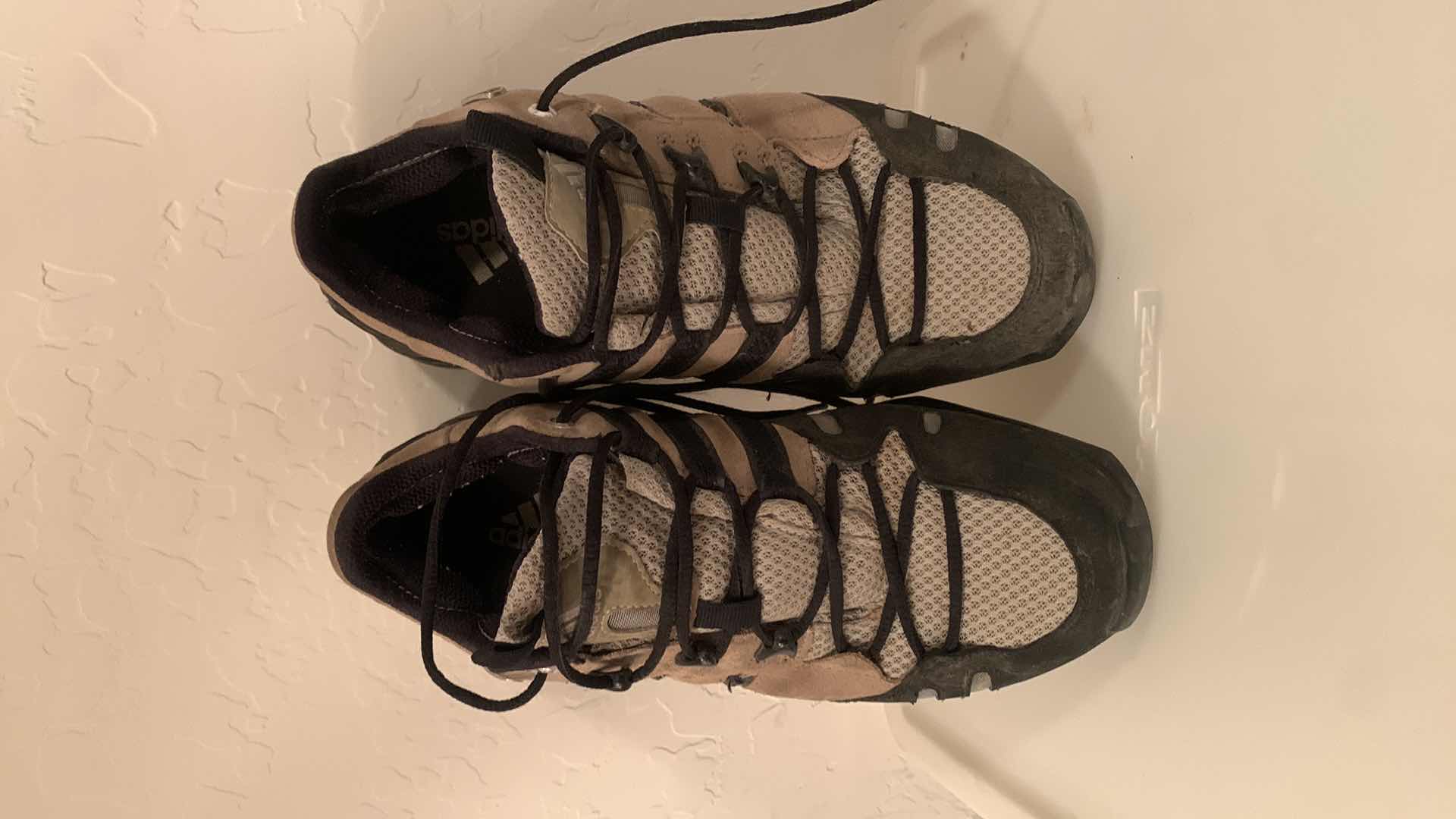 Photo 1 of ADIDAS WOMENS HIKING BOOTS SIZE 8.5