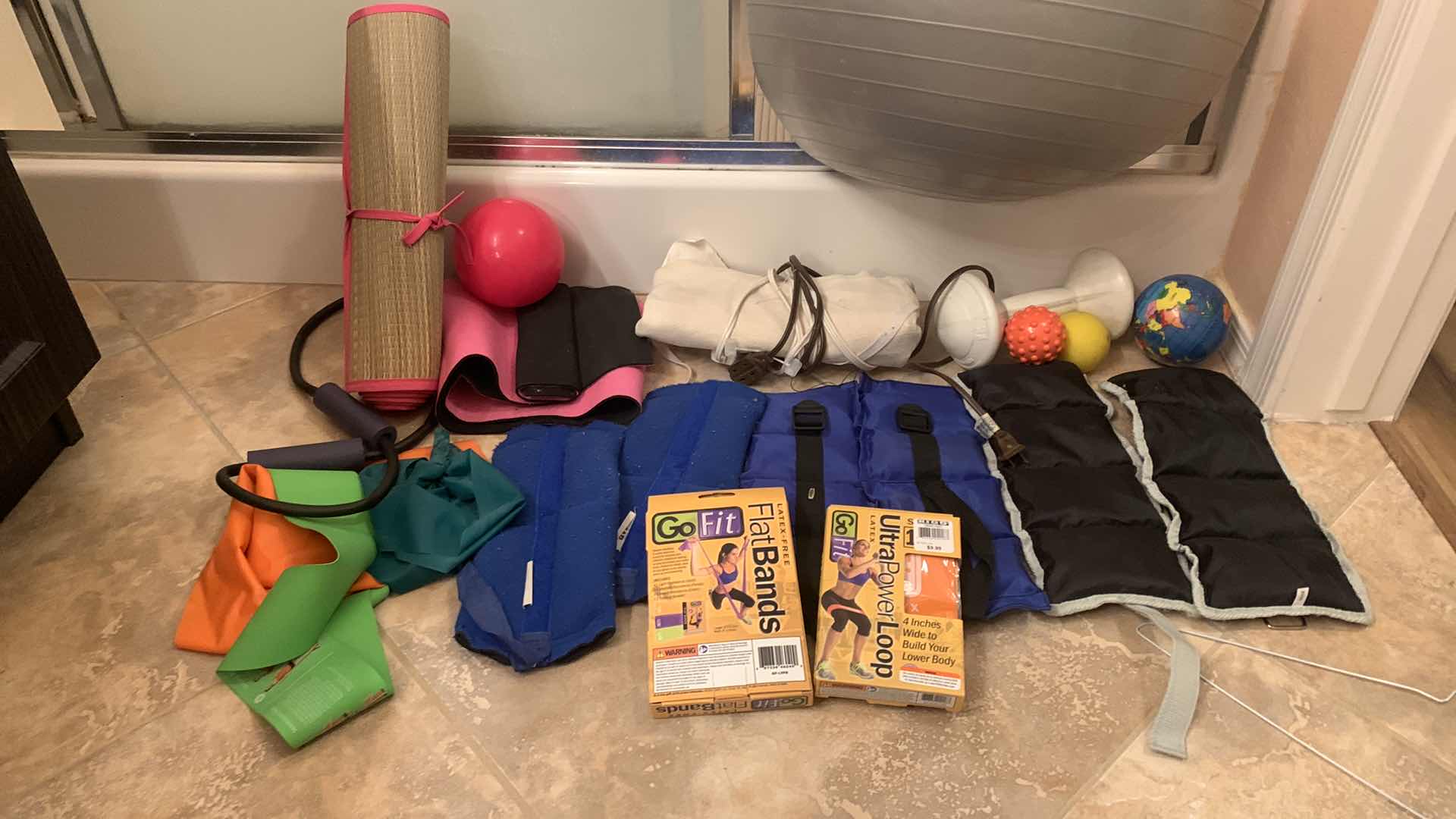 Photo 11 of WORKOUT GEAR