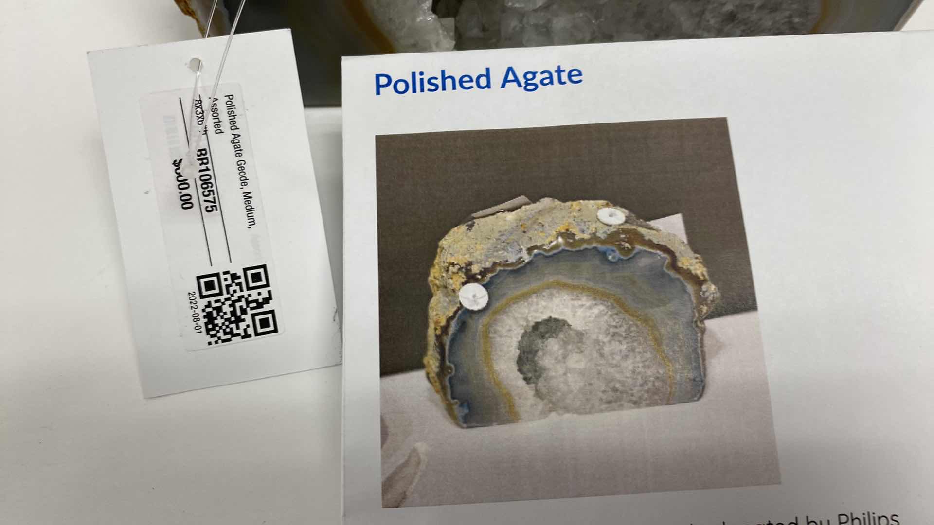 Photo 1 of POLISHED AGATE GEODE 8” X 3” H6” 