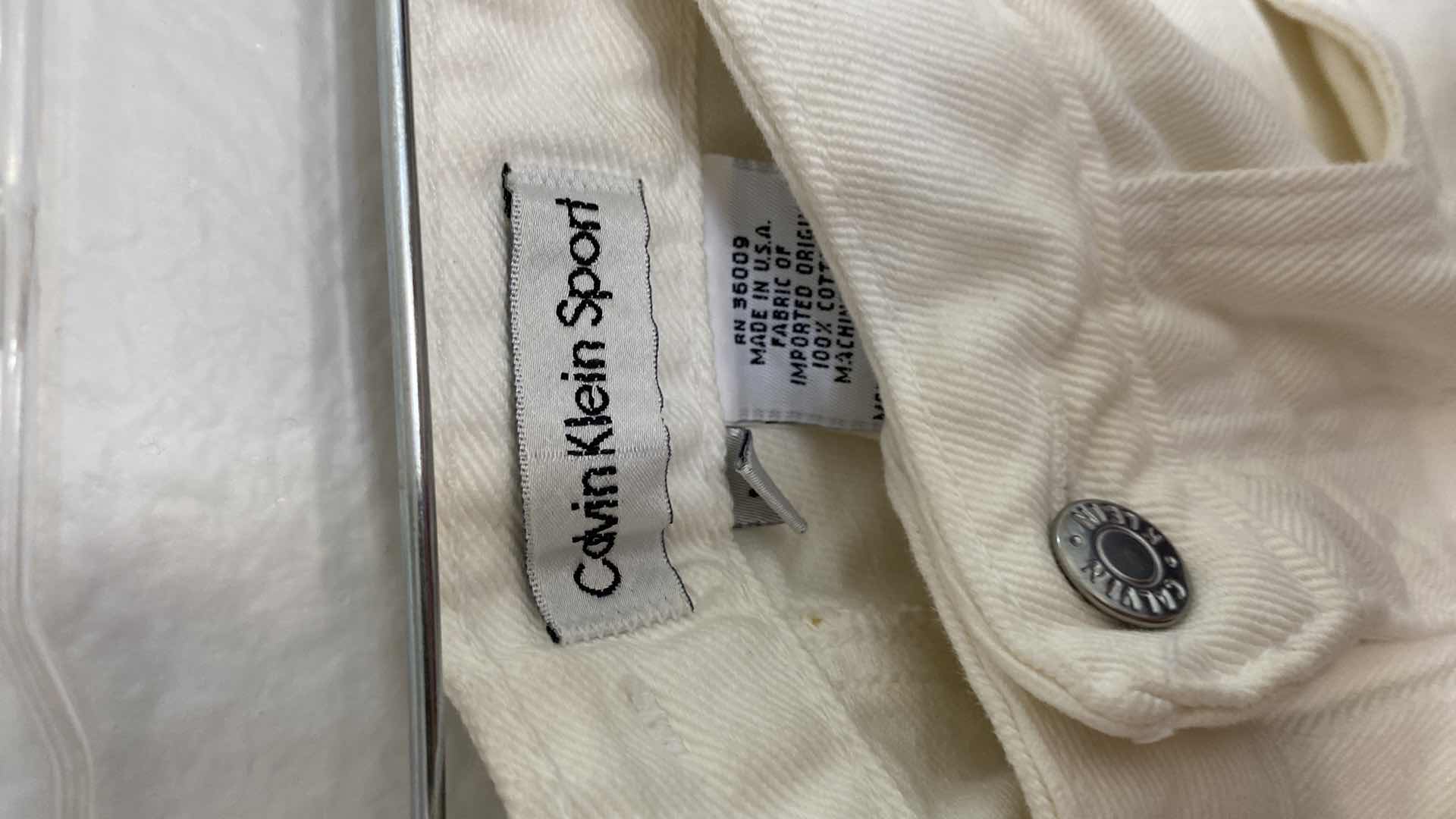 Photo 1 of NWT WOMENS SIZE MEDIUM CALVIN KLEIN SPORT JEANS 