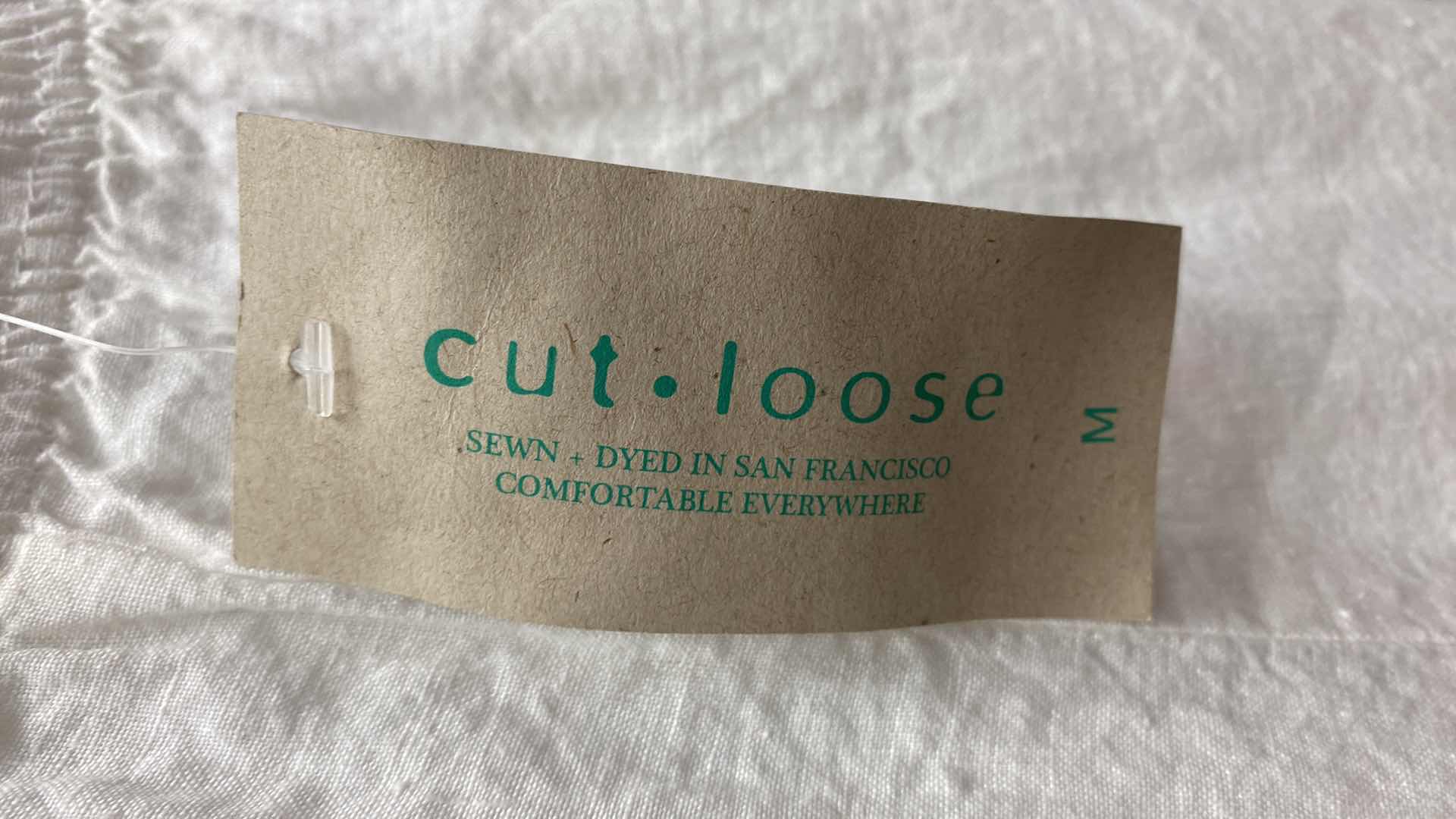 Photo 1 of NWT WOMENS SIZE M CUT LOOSE GAUZE CROP PANTS 