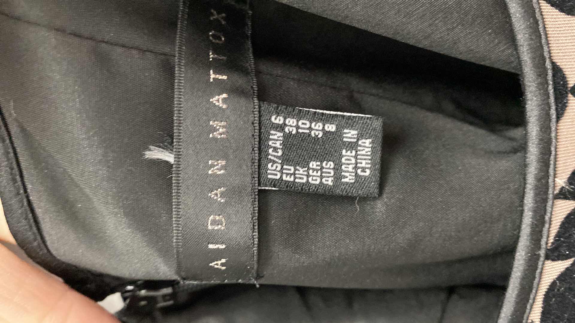 Photo 1 of NWT WOMEN’S SIZE 8 AIDAN MATTOX DRESS 