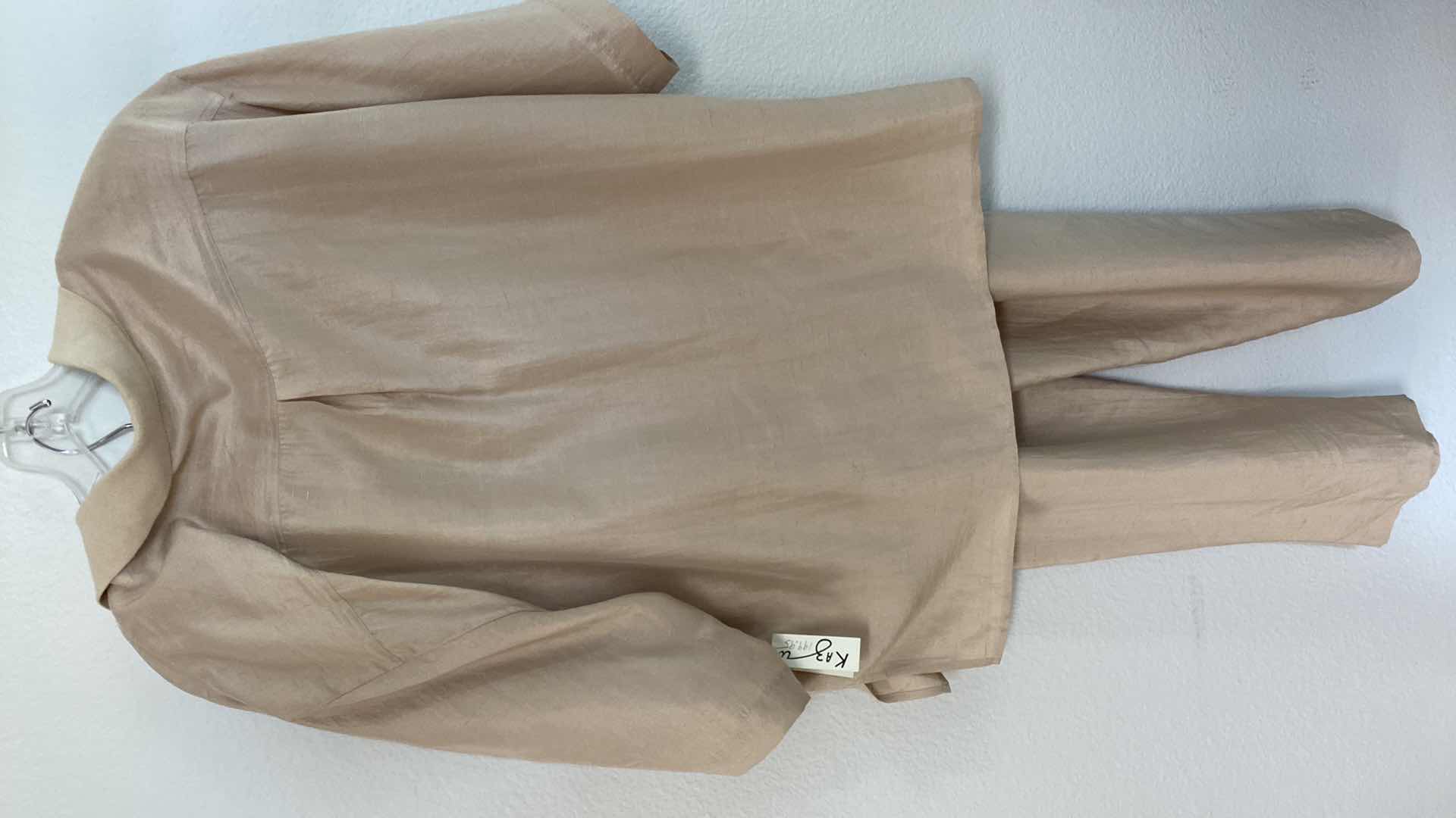 Photo 1 of NWT WOMEN’S SIZE L KAZU SILK PANT SUIT