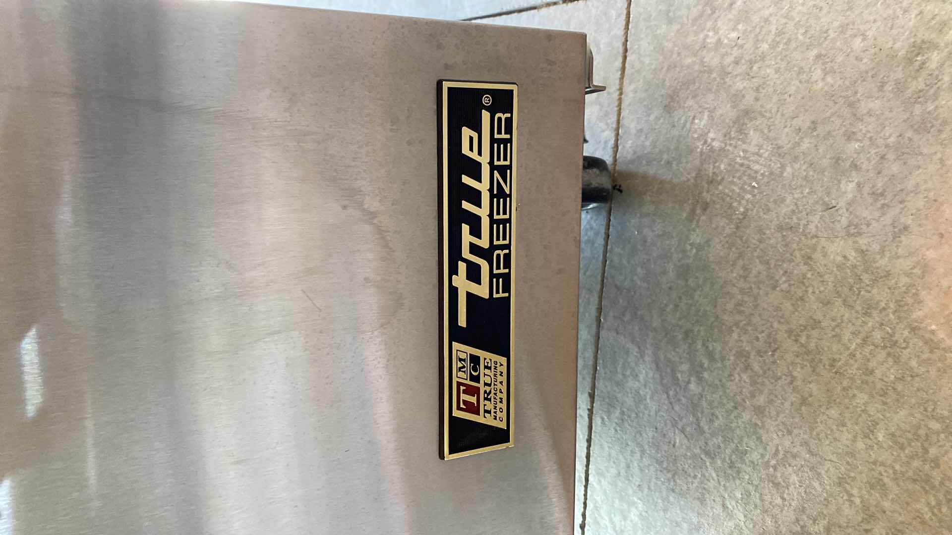 Photo 1 of TRUE TUC-27F UNDERCOUNTER FREEZER RIGHT HINGED DOOR 